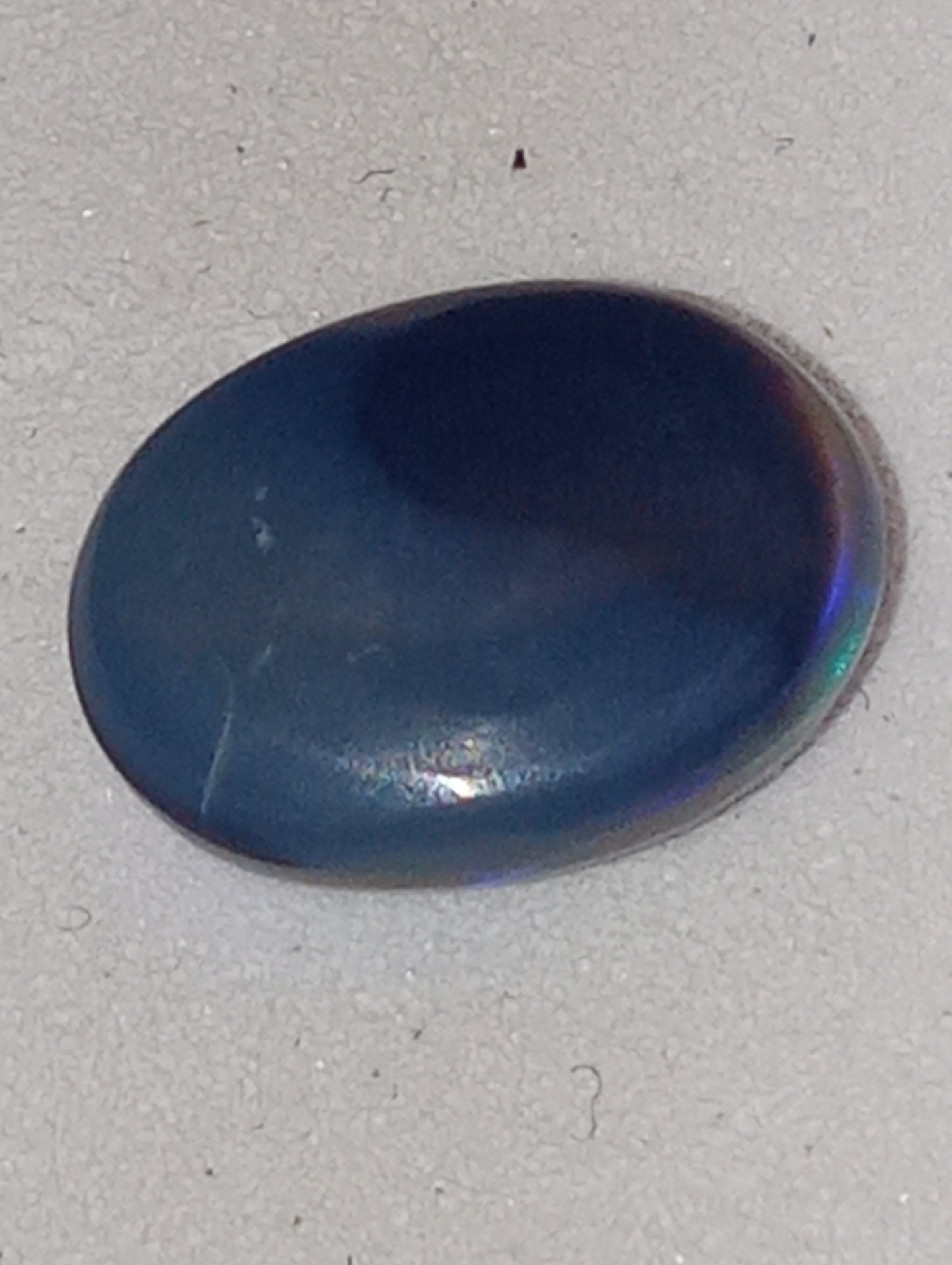 opal gemstone, Lightning Ridge black 10mmx7mm oval, 1.35ct crazed