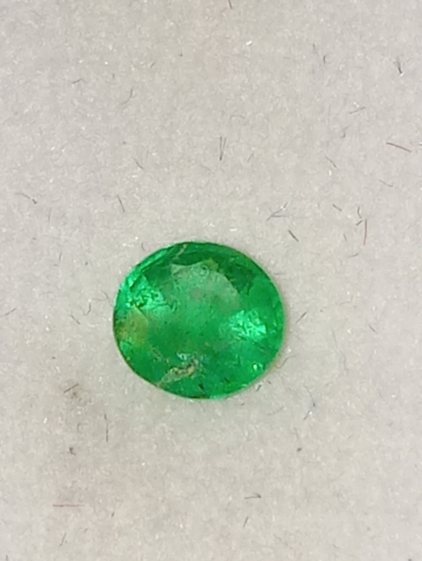 emerald gemstone African 4.5mm round cut, .31ct