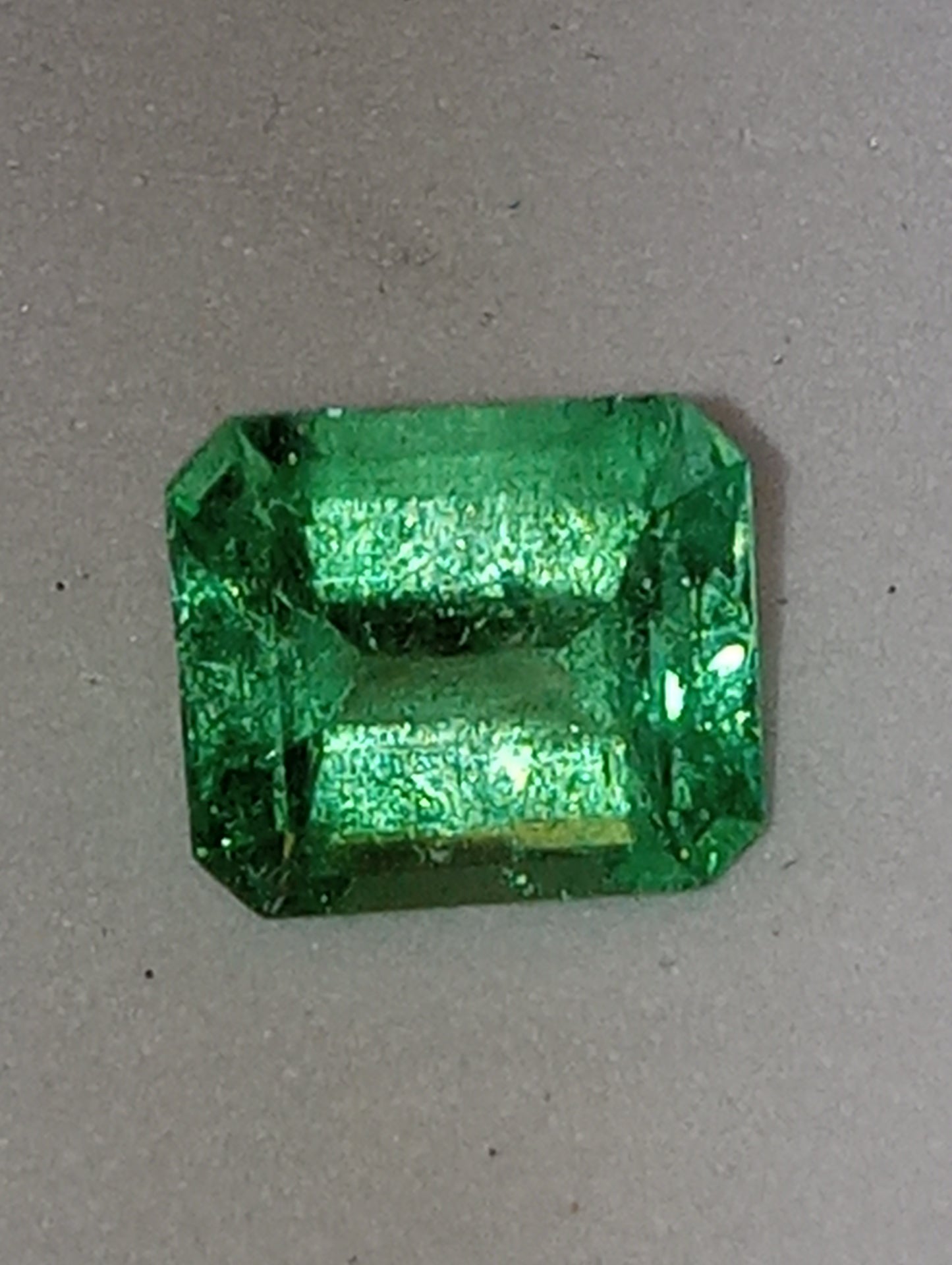 emerald gemstone Colombian, 8mmx7mm emerald cut,2.21ct
