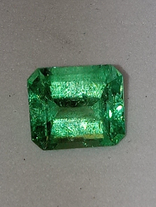 emerald gemstone Colombian, 8mmx7mm emerald cut,2.21ct