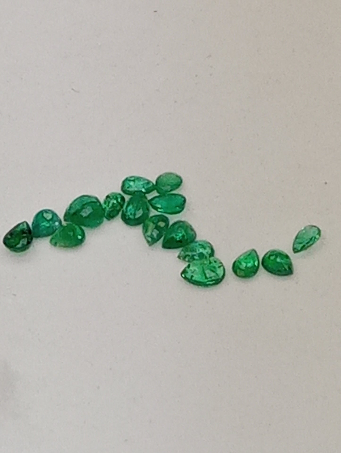 emerald gemstones Brazilian, pear cuts, apx. 4mmx3mm, apx .15ct each, 7 stones