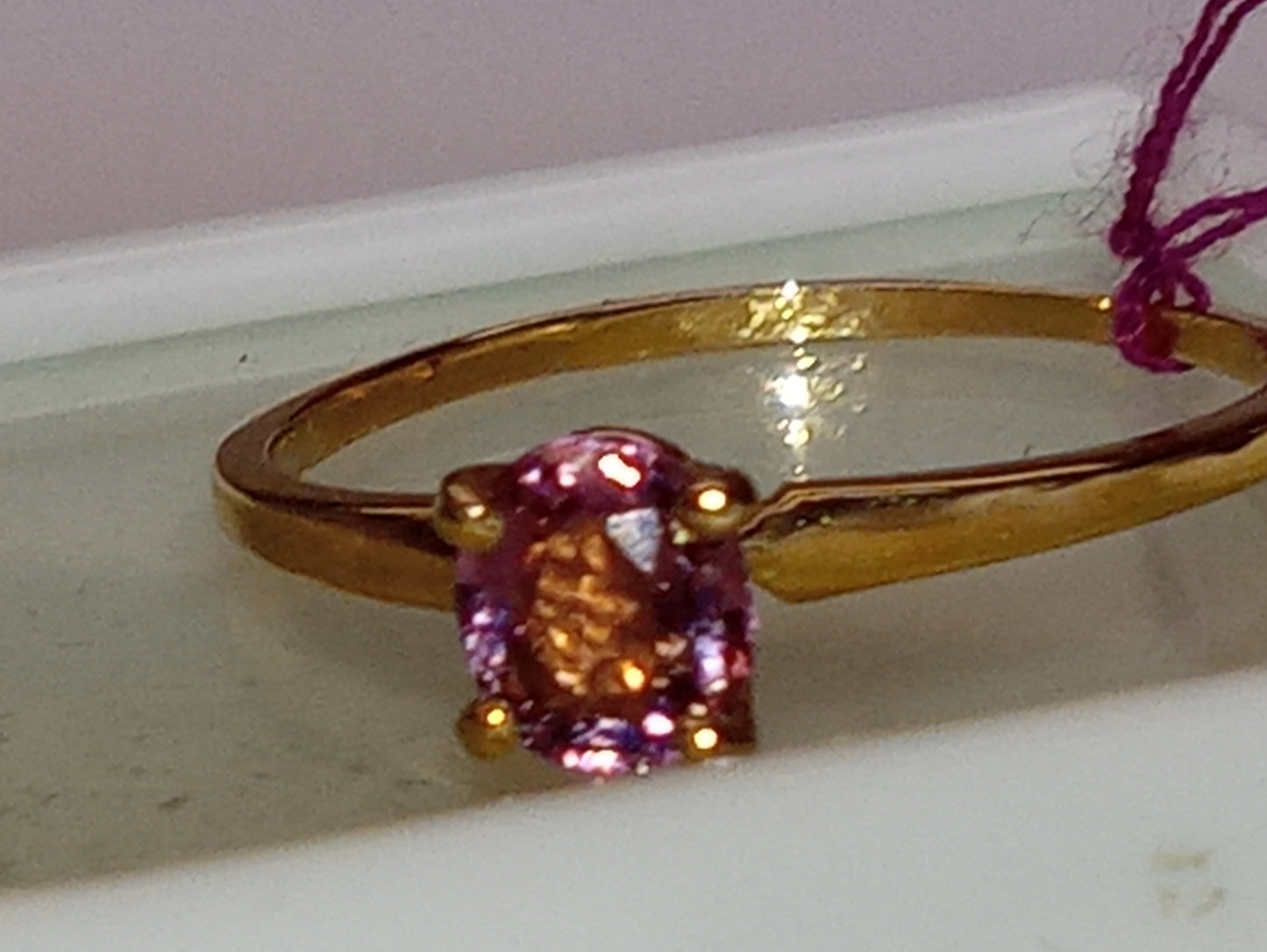 ring spinel Burma pink in 14k yellow gold