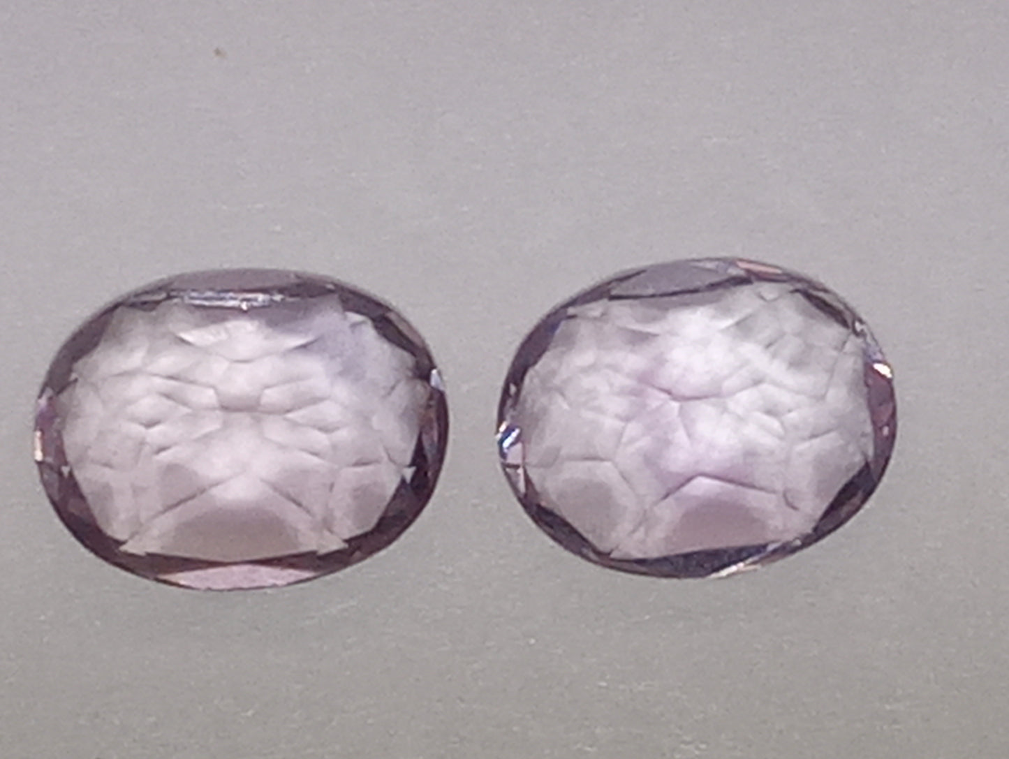 amethyst gemstone oval shape, 9mmx7mm,2 stones