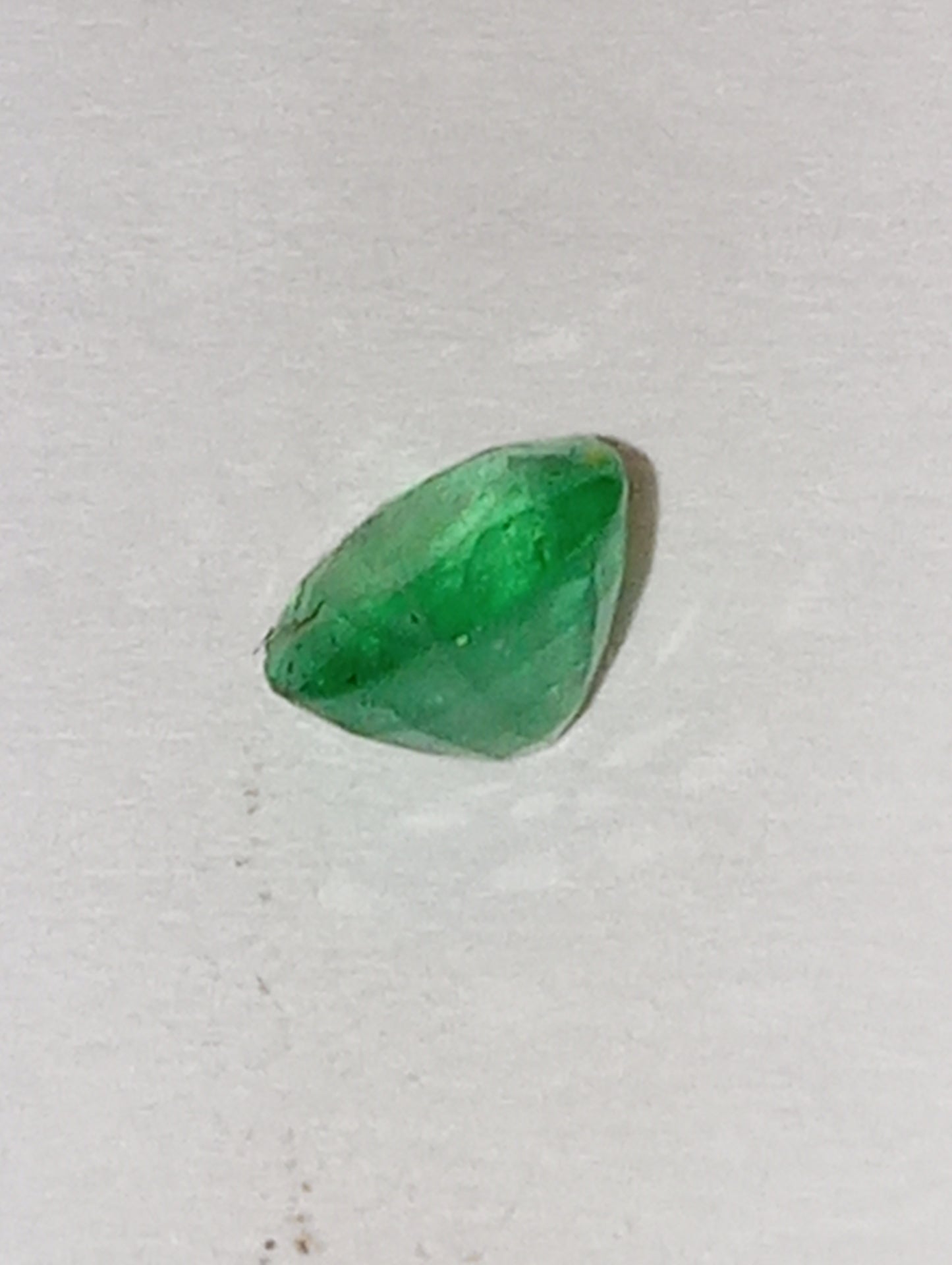 emerald gemstone African 4.5mm round cut, .31ct