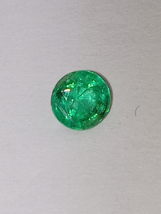 emerald gemstone African 4mm round cut, .32ct