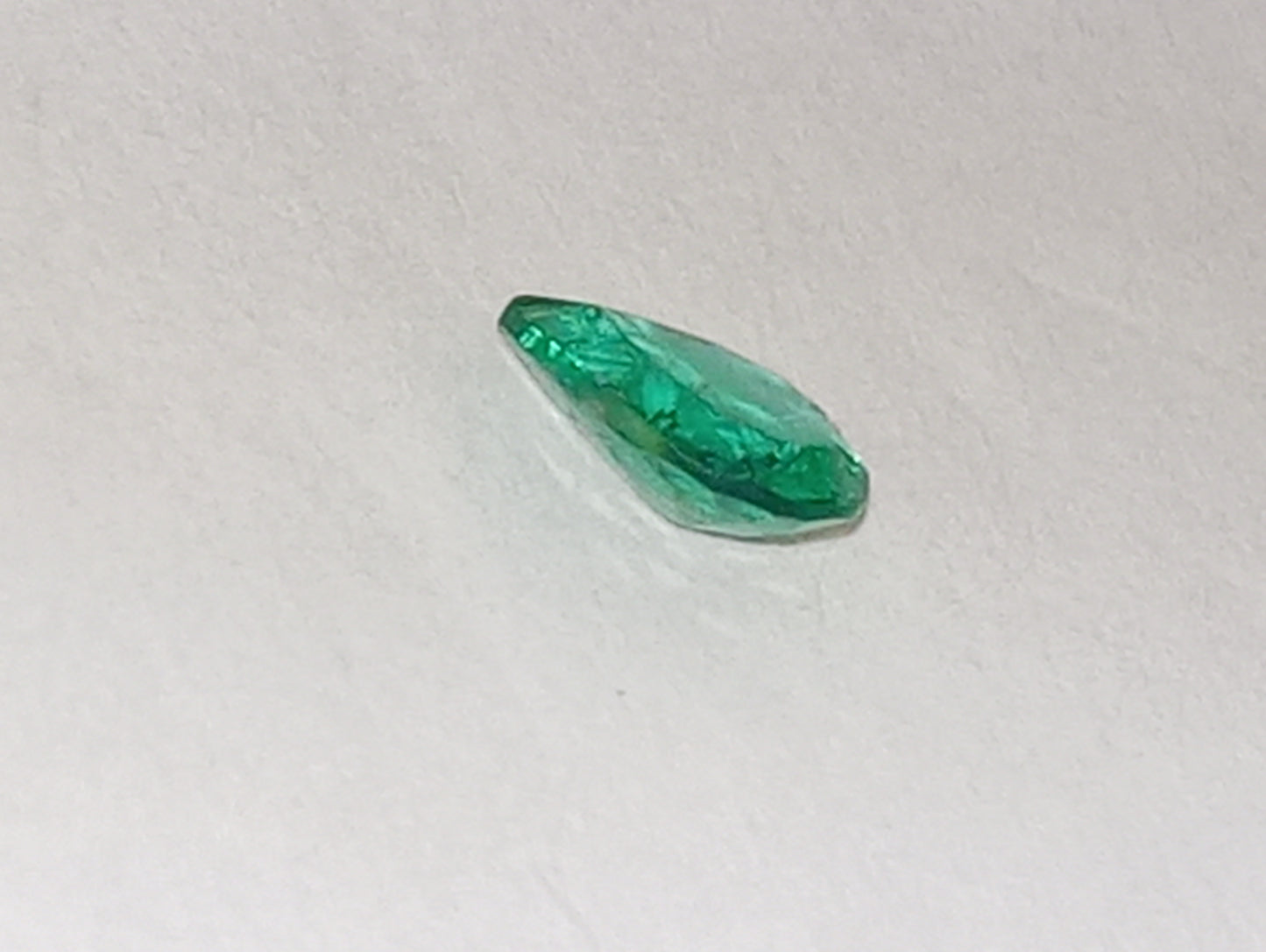 emerald gemstone African pear cut, 5.5mmx4mm, .25ct