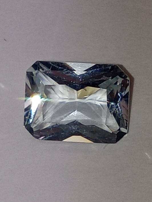 aquamarine  gemstone light blue 9mmx7mm emerald cut