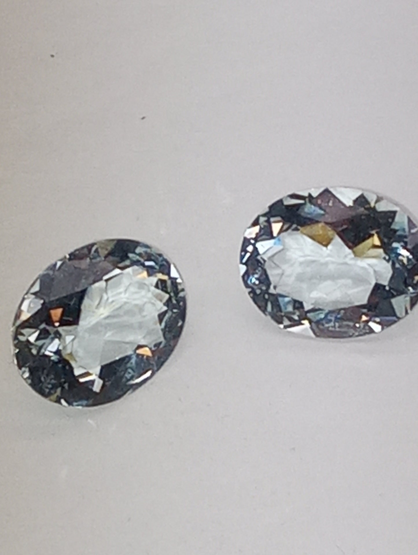 aquamarine gemstones light blue, 10mmx8mm oval cuts,4.00ctw