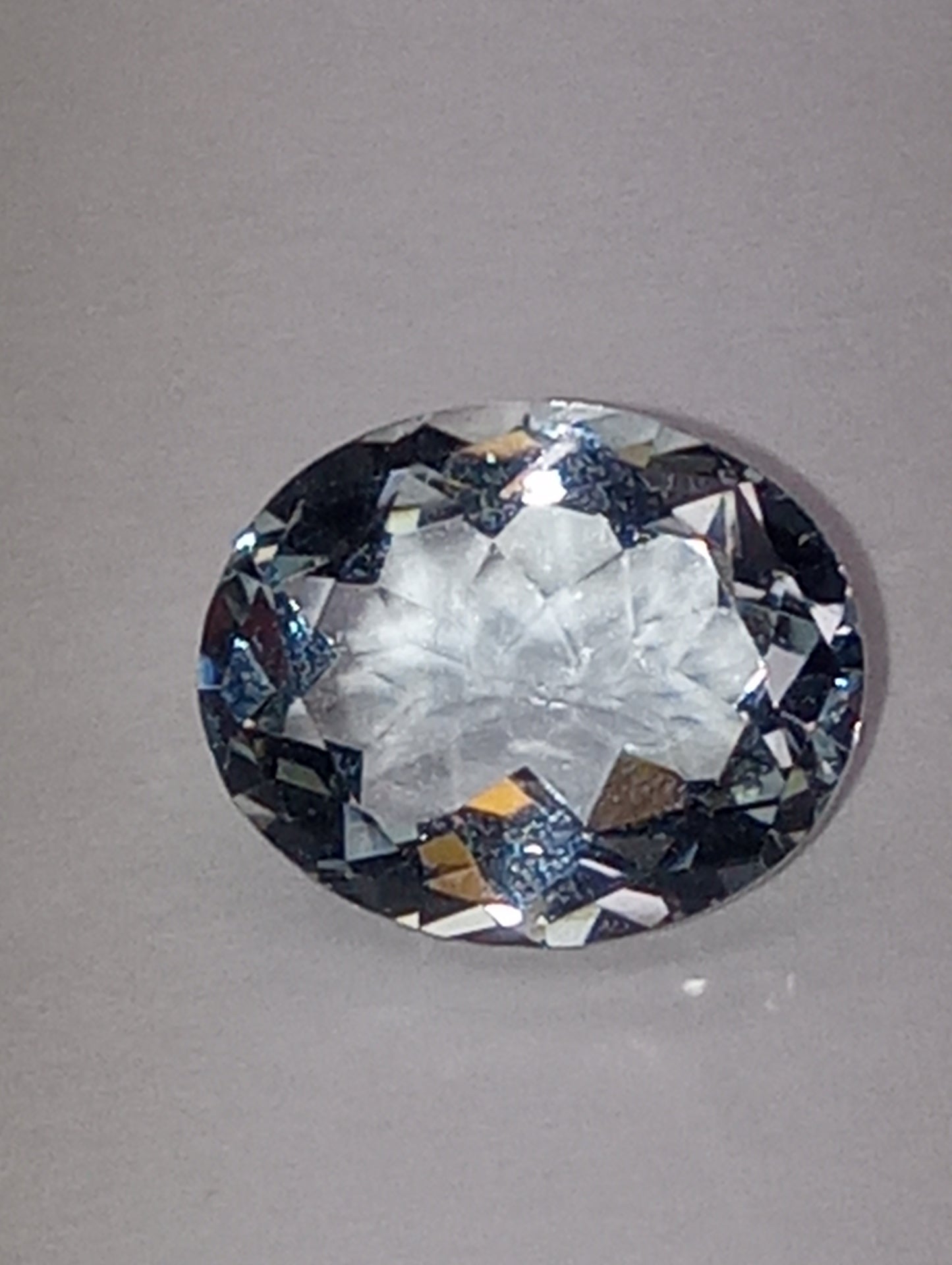 aquamarine gemstone, light blue, 10mmx8mm oval cut, 2.40ct