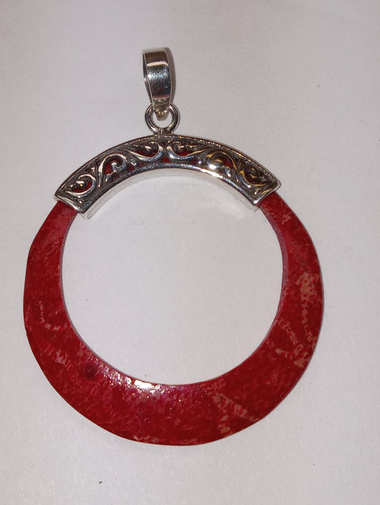pendant coral sponge circle in sterling silver