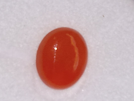 carnelian gemstone, 11mmx9mm oval cabachon