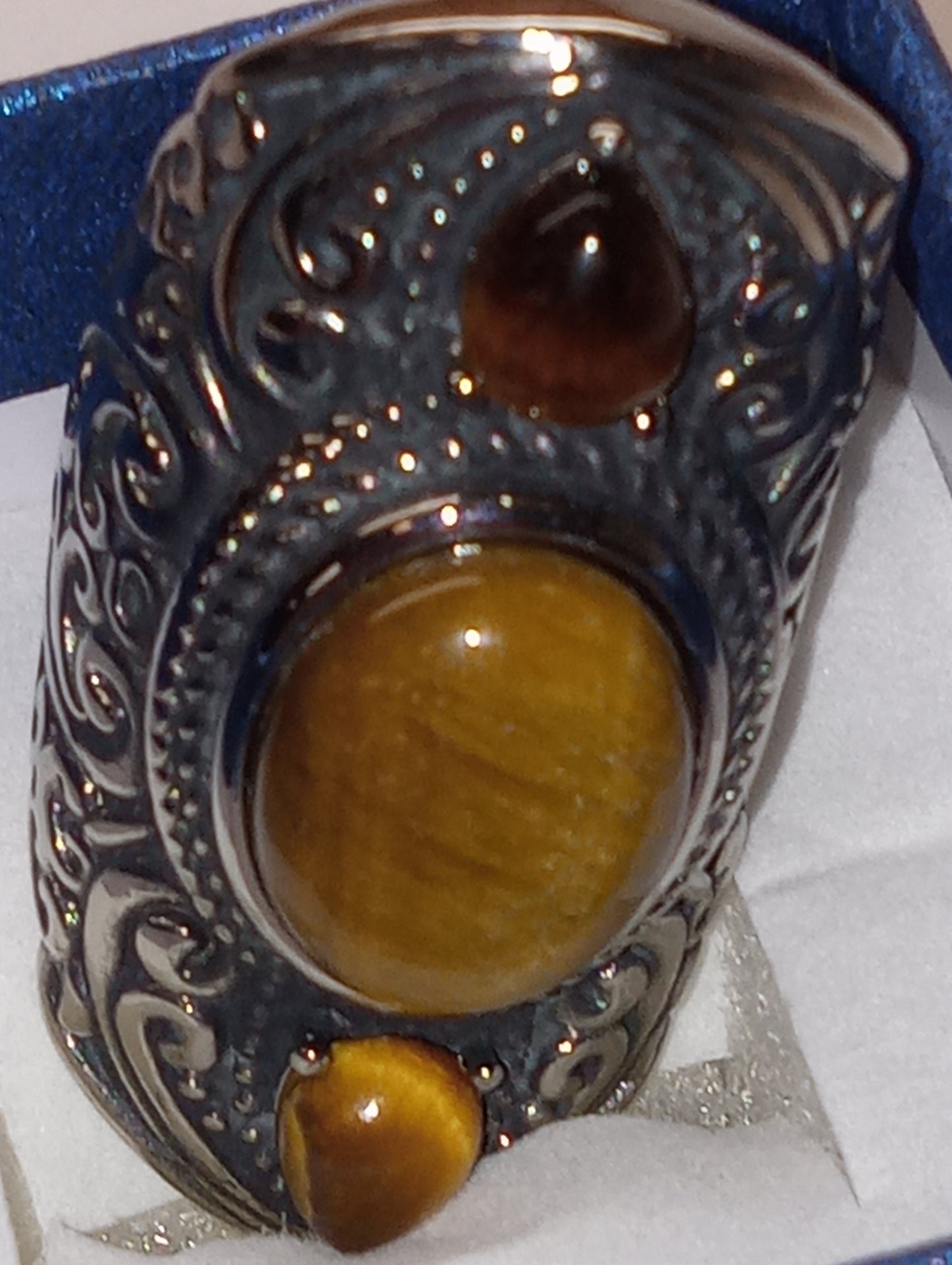 ring tiger's eye South African yellow, in black oxidized stainless steel size 6, 11.50ctw