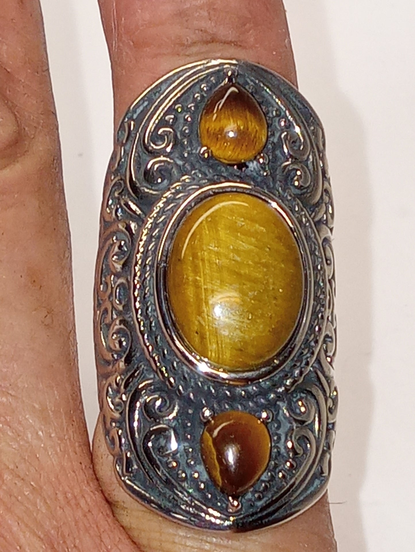 ring tiger's eye South African yellow, in black oxidized stainless steel size 6, 11.50ctw
