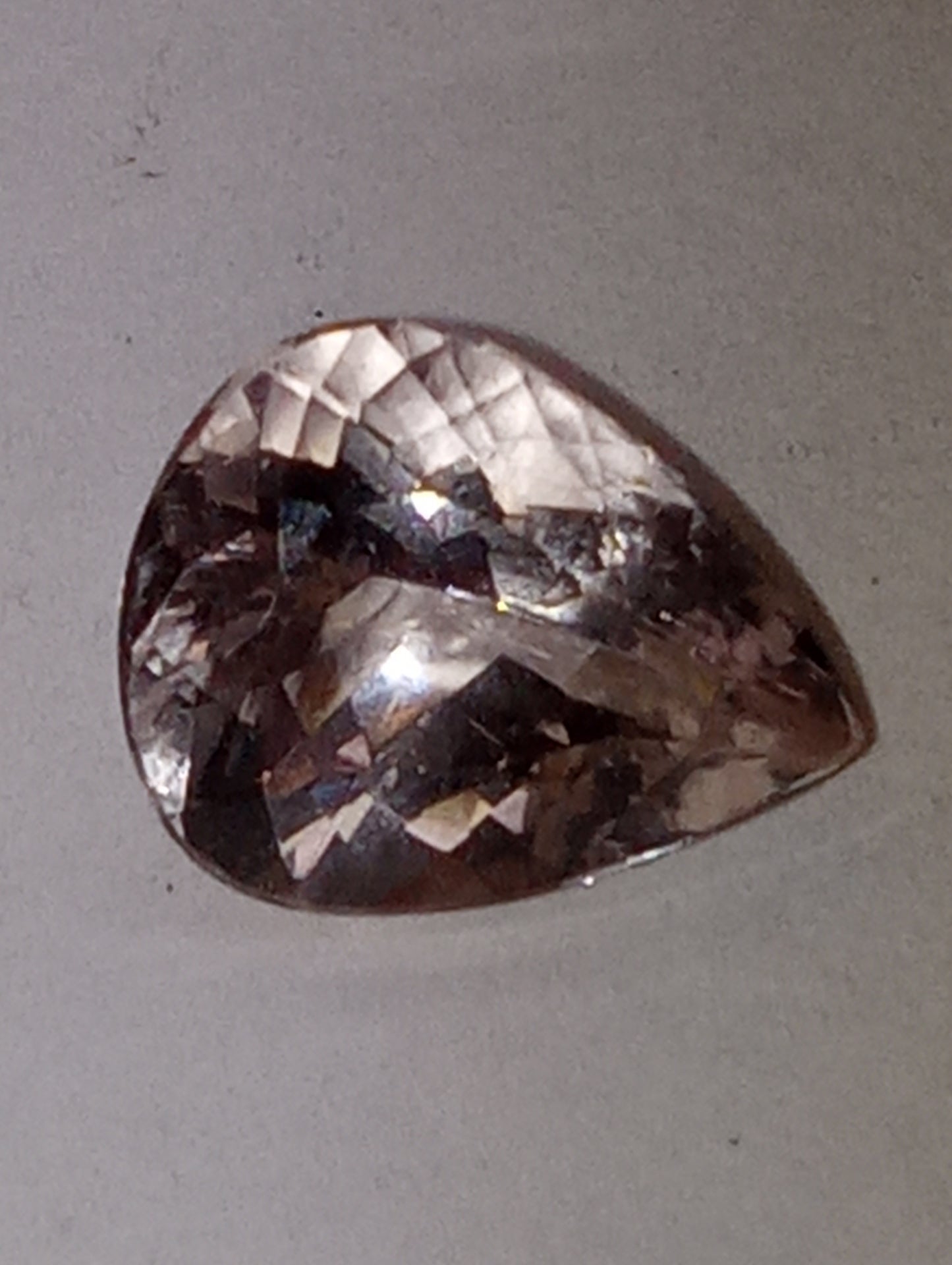 morganite gemstone 10.5mmx8.5mm pear cut, 2.65ct