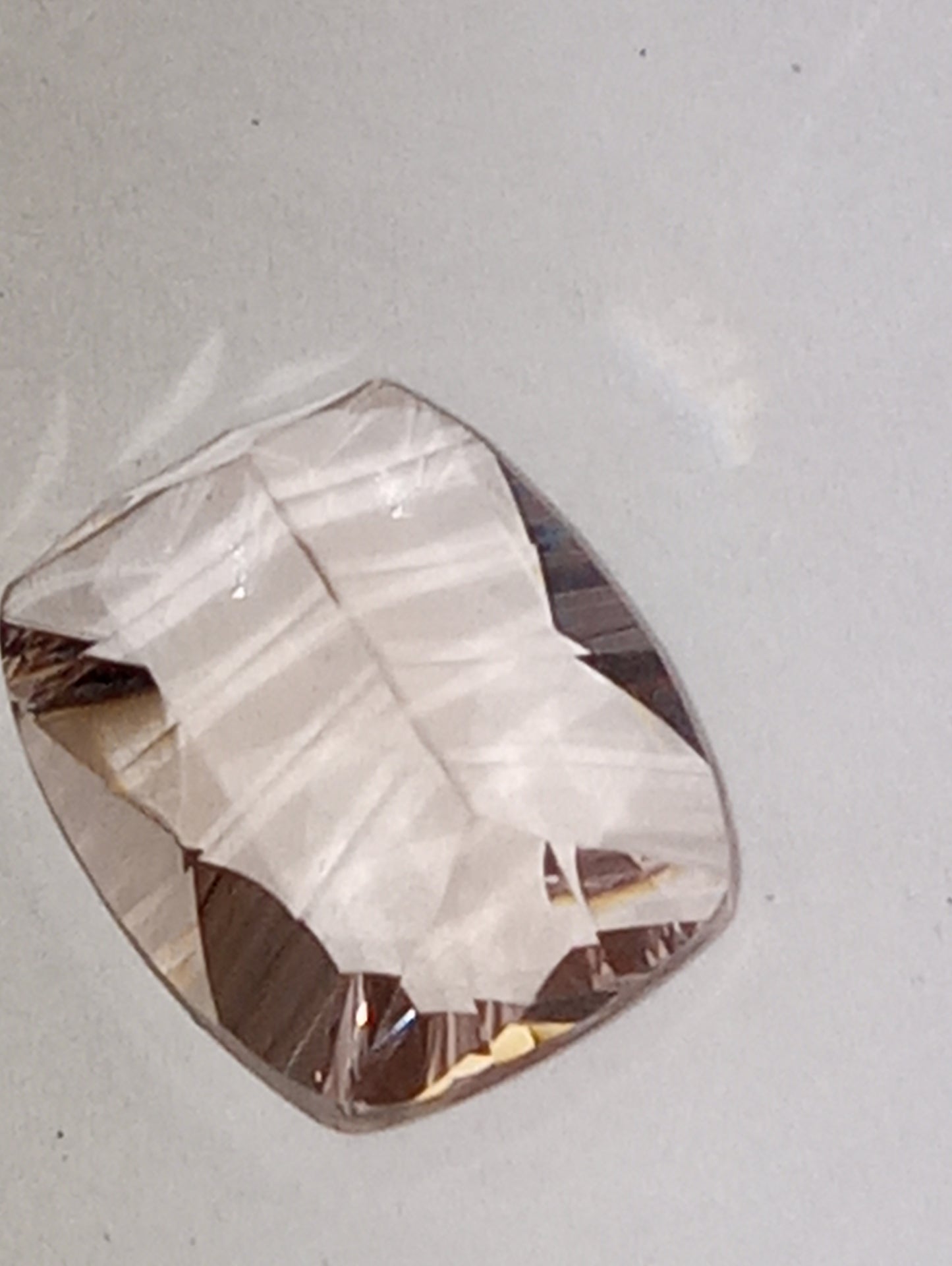 morganite gemstone quantum cut, 11mmx9mm, 3.14ct