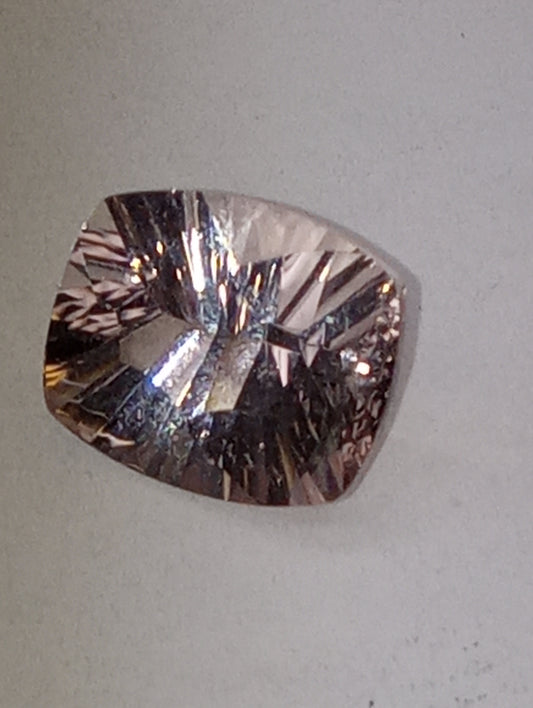 morganite gemstone quantum cut, 11mmx9mm, 3.94ct