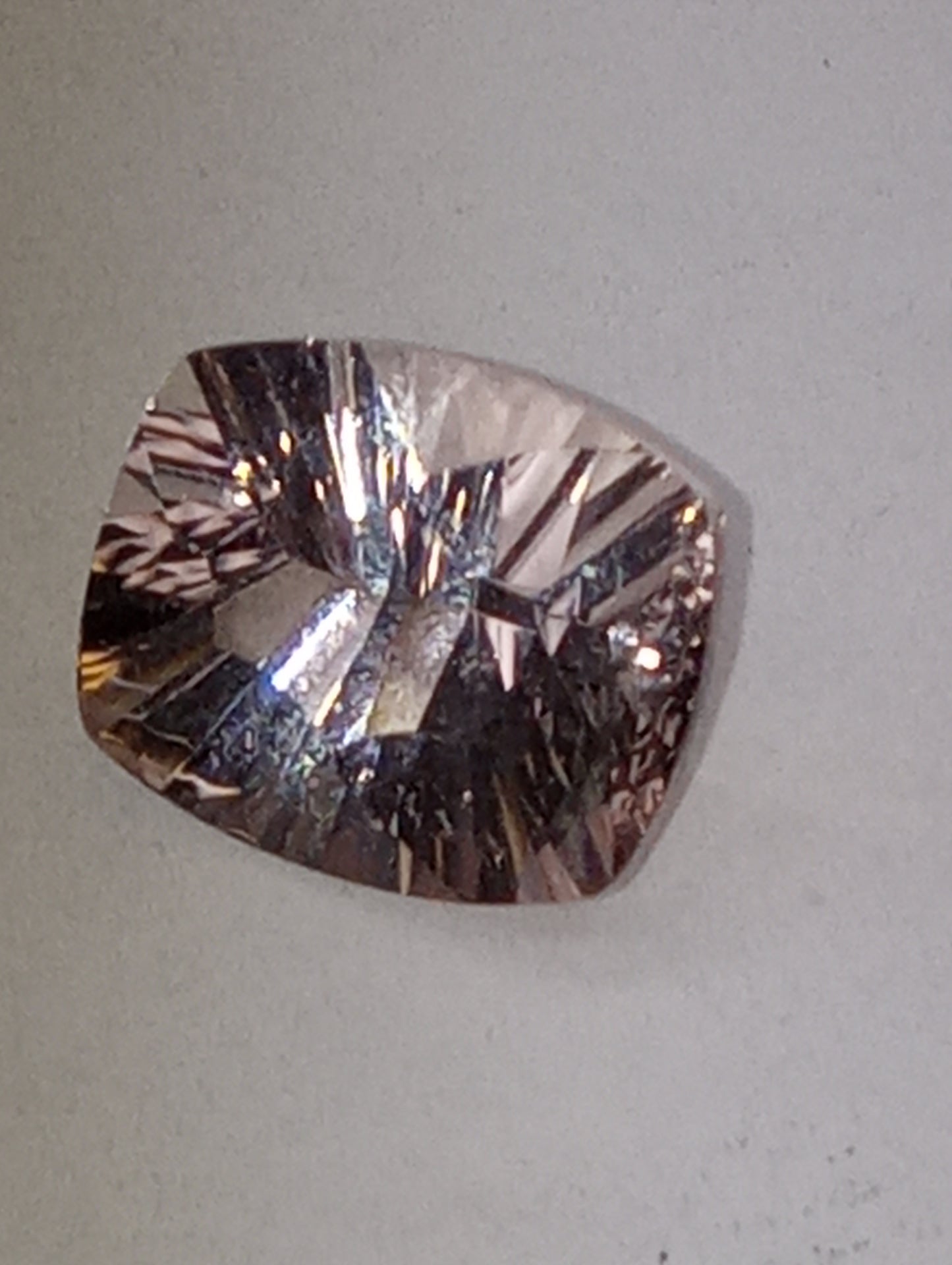 morganite gemstone quantum cut, 11mmx9mm, 3.94ct