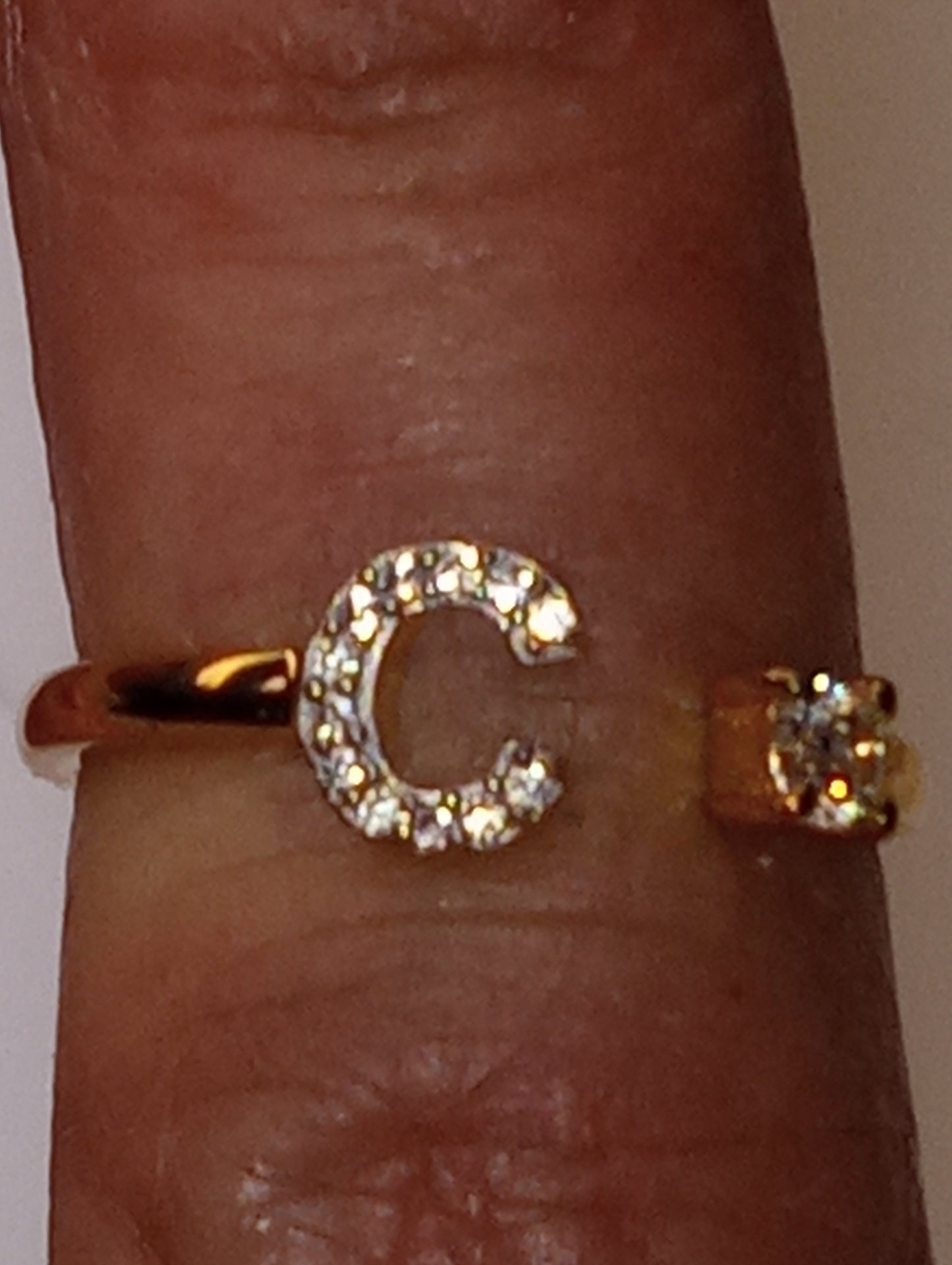 ring initial "C" white zircon, open band, in vermeil yellow gold over sterling silver
