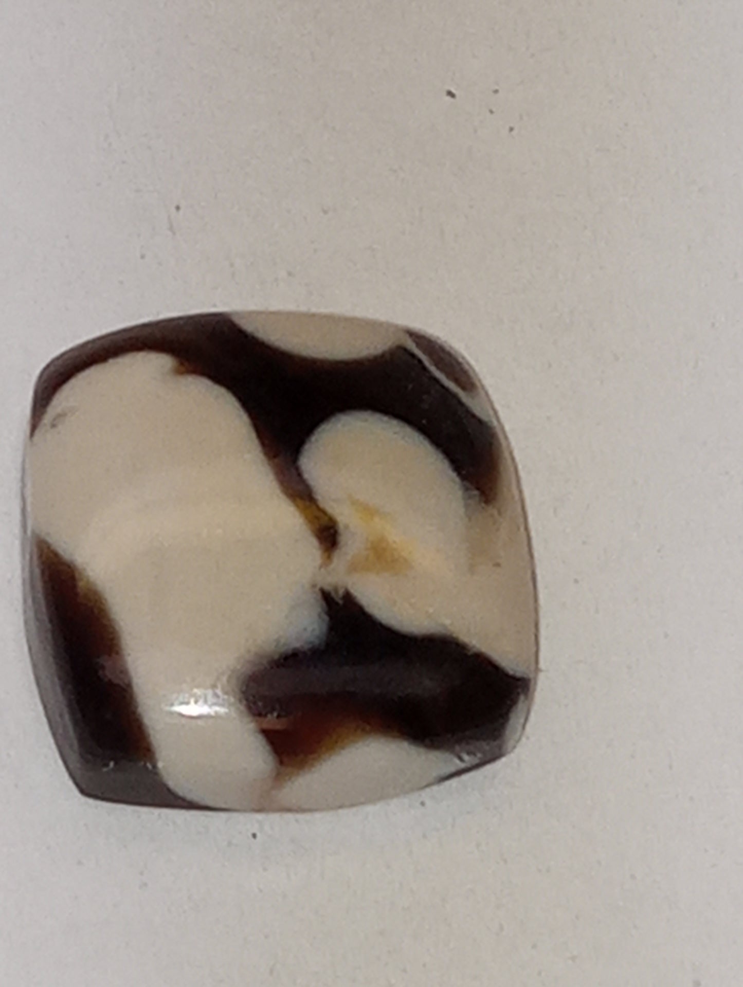 jasper peanut wood gemstone, 14mmx14mm cushion shape, 5.53ct