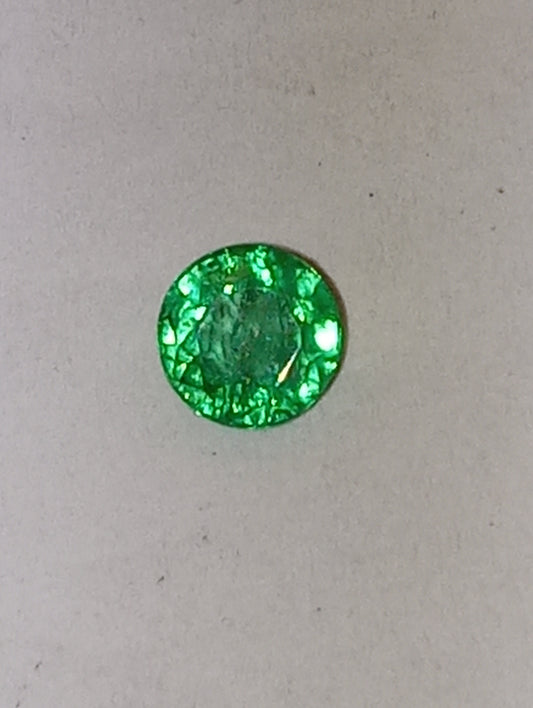 emerald gemstone, Nigerian, 4.5mmround cut, .34ct