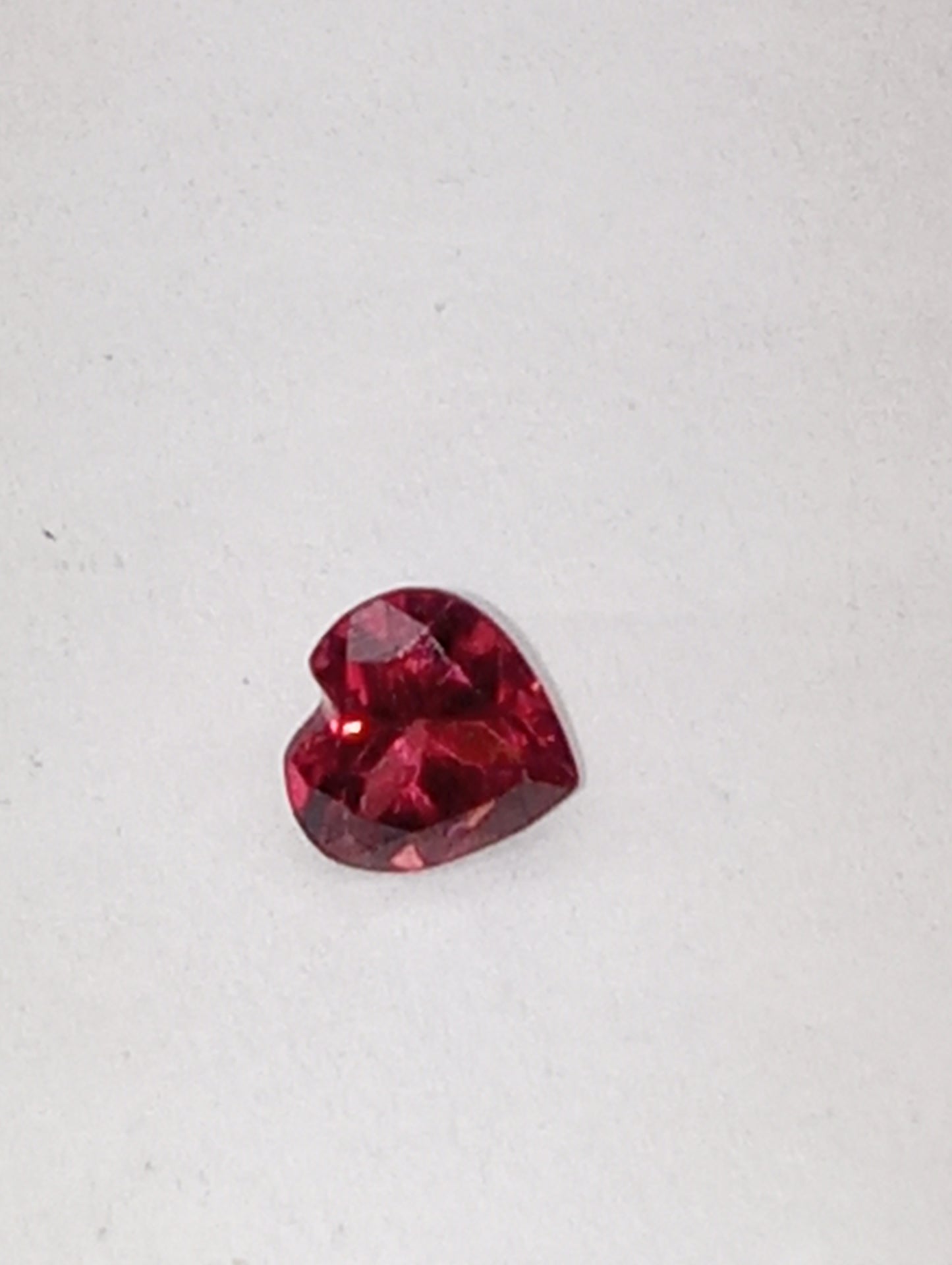 garnet gemstone rhodolite 5mm heart shape, .5ct