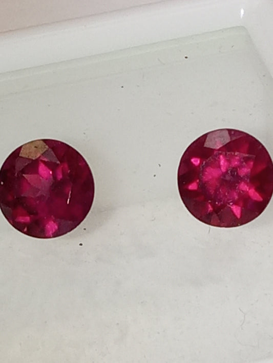 garnet gemstone rhodolite, 6mm round cuts, 2stones, 2.41ctw