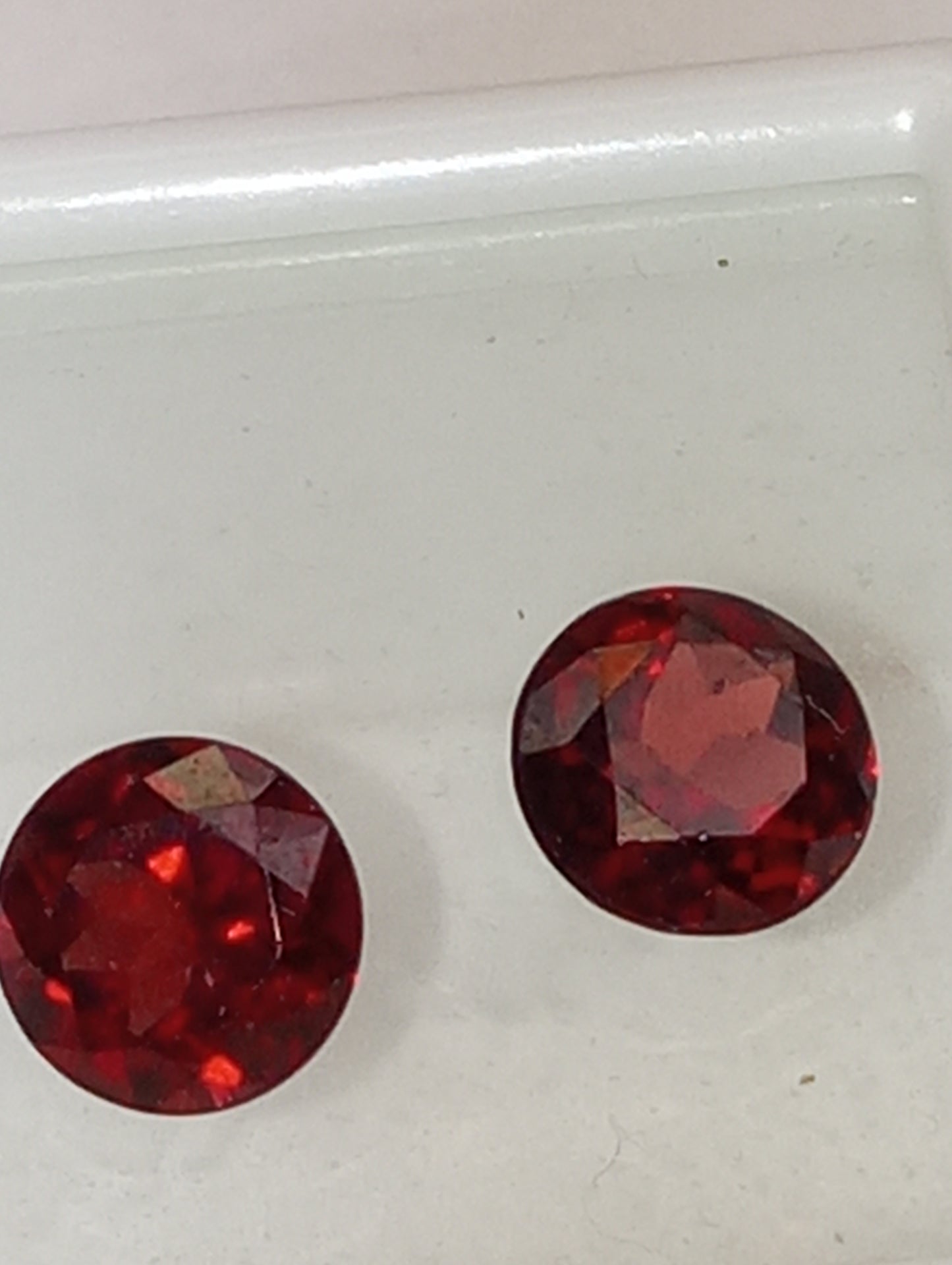 garnet gemstones red 7mm round cuts, 3.44ctw 2stones