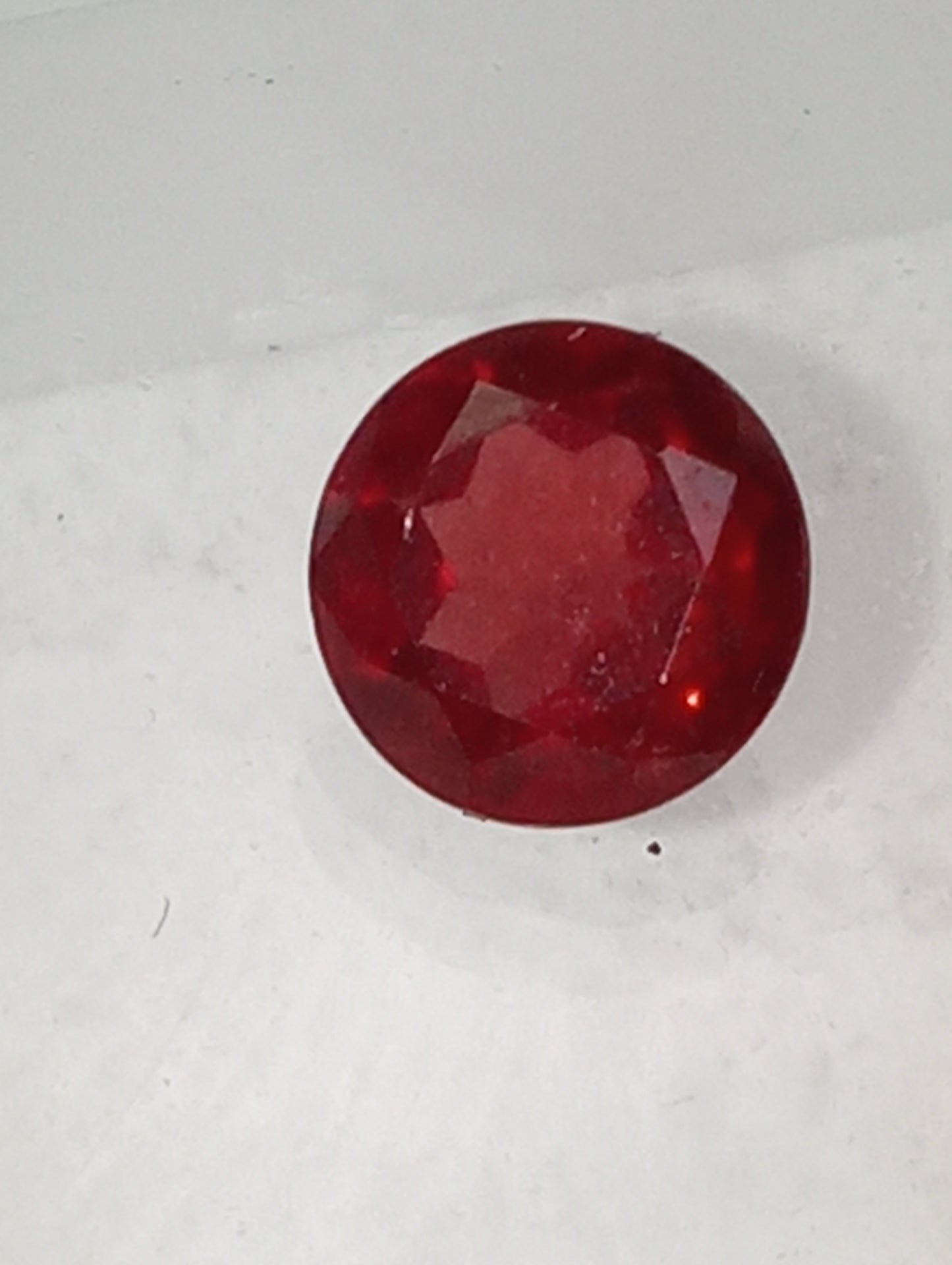 garnet gemstone red, 7mm round cut, 1.72ct