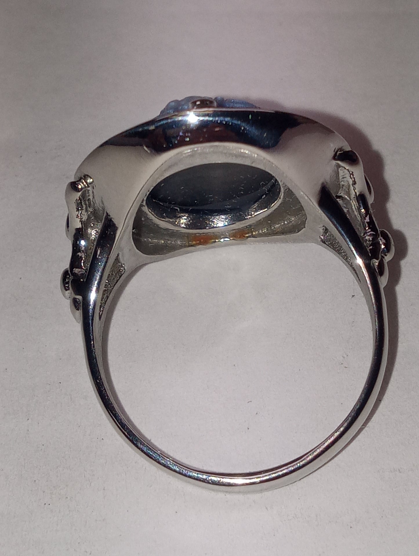 ring Cameo, blue enameled in stainless steel, sized 10