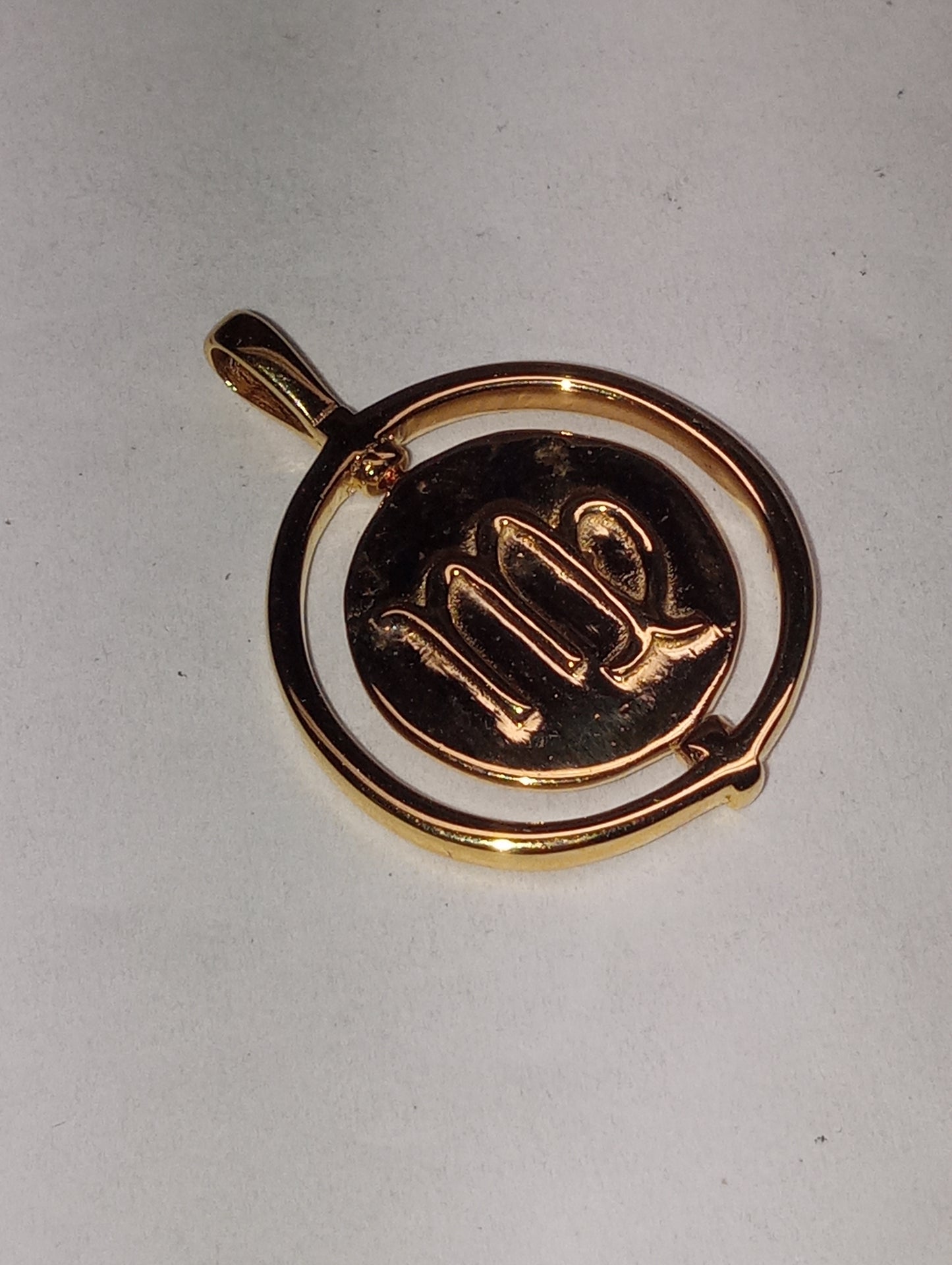 pendant SUNDAYS CHILD virgo zodiac circle in vermeil yellow gold over sterling silver