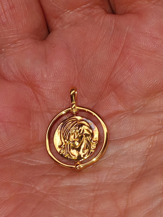 pendant SUNDAYS CHILD virgo zodiac circle in vermeil yellow gold over sterling silver
