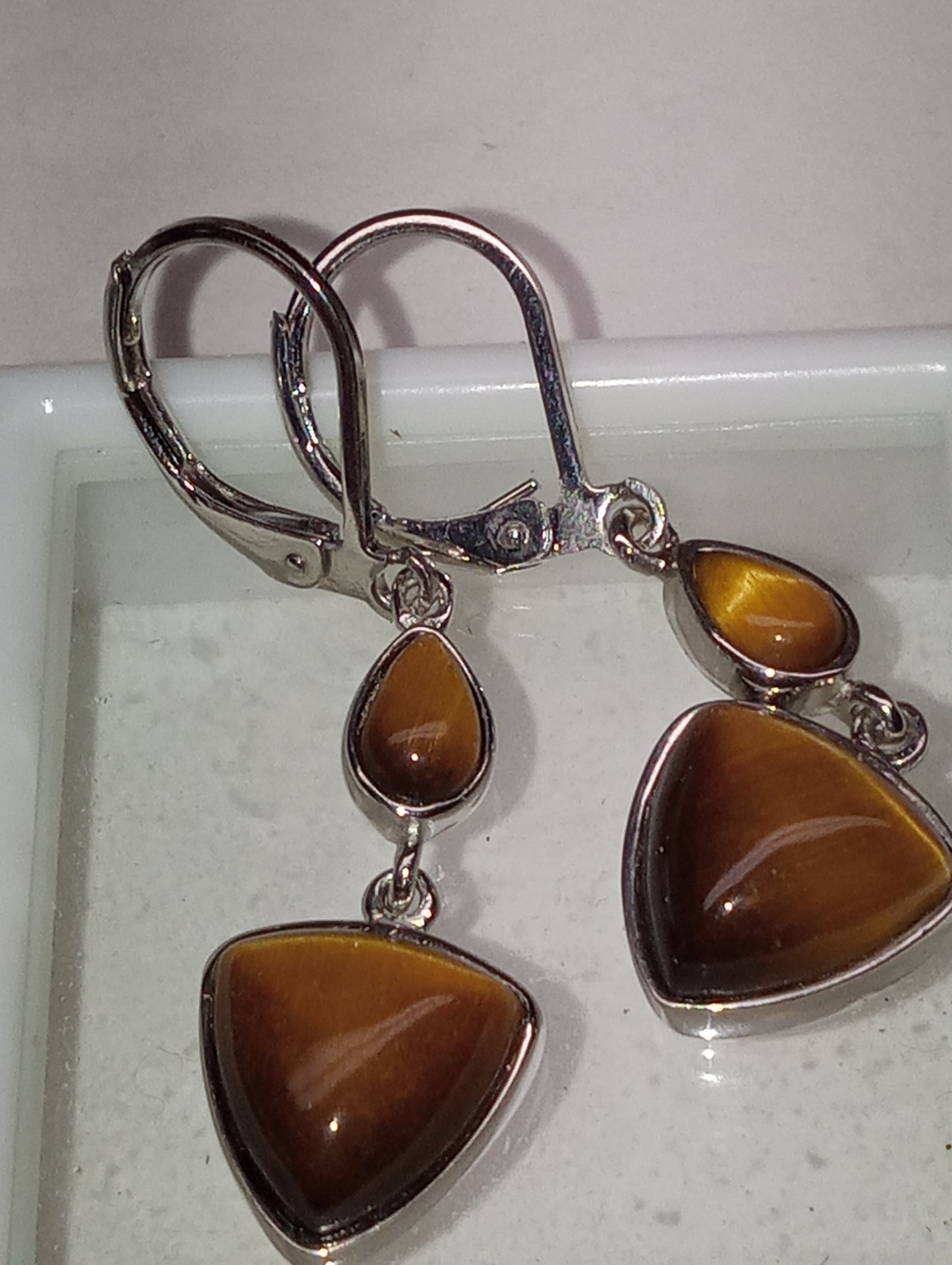 earrings tiger's eye South African, in platinum over copper, 8.50ctw