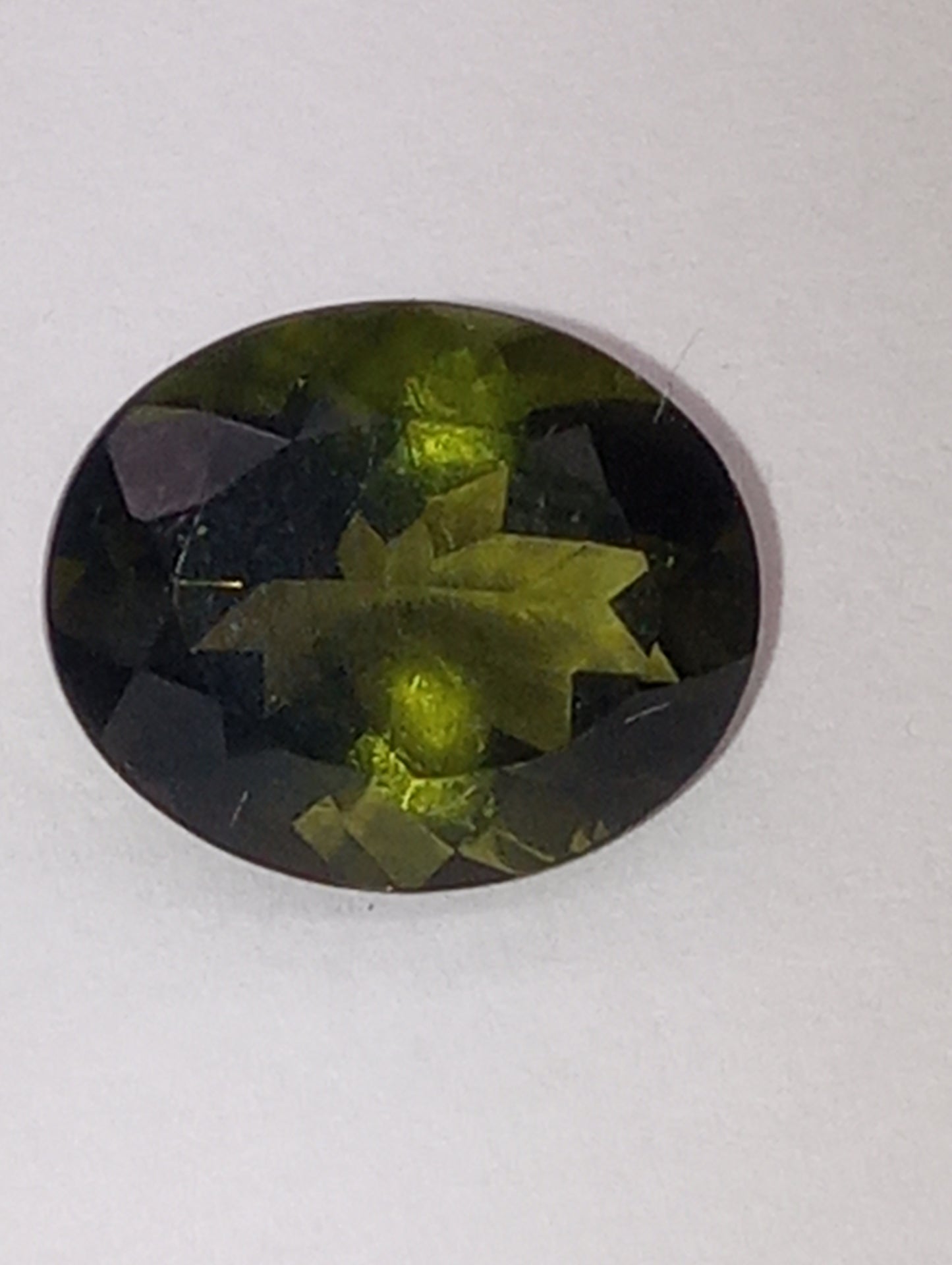moldavite gemstone, 11mmx9mm oval cut, 3.19ct
