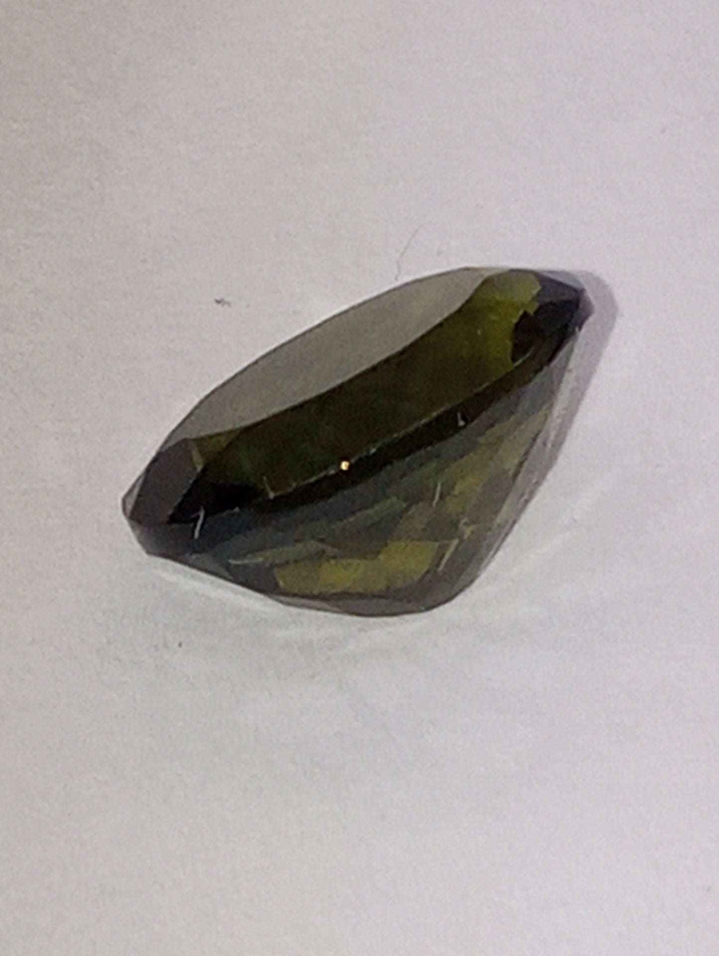 moldavite gemstone, 11mmx9mm oval cut, 3.19ct