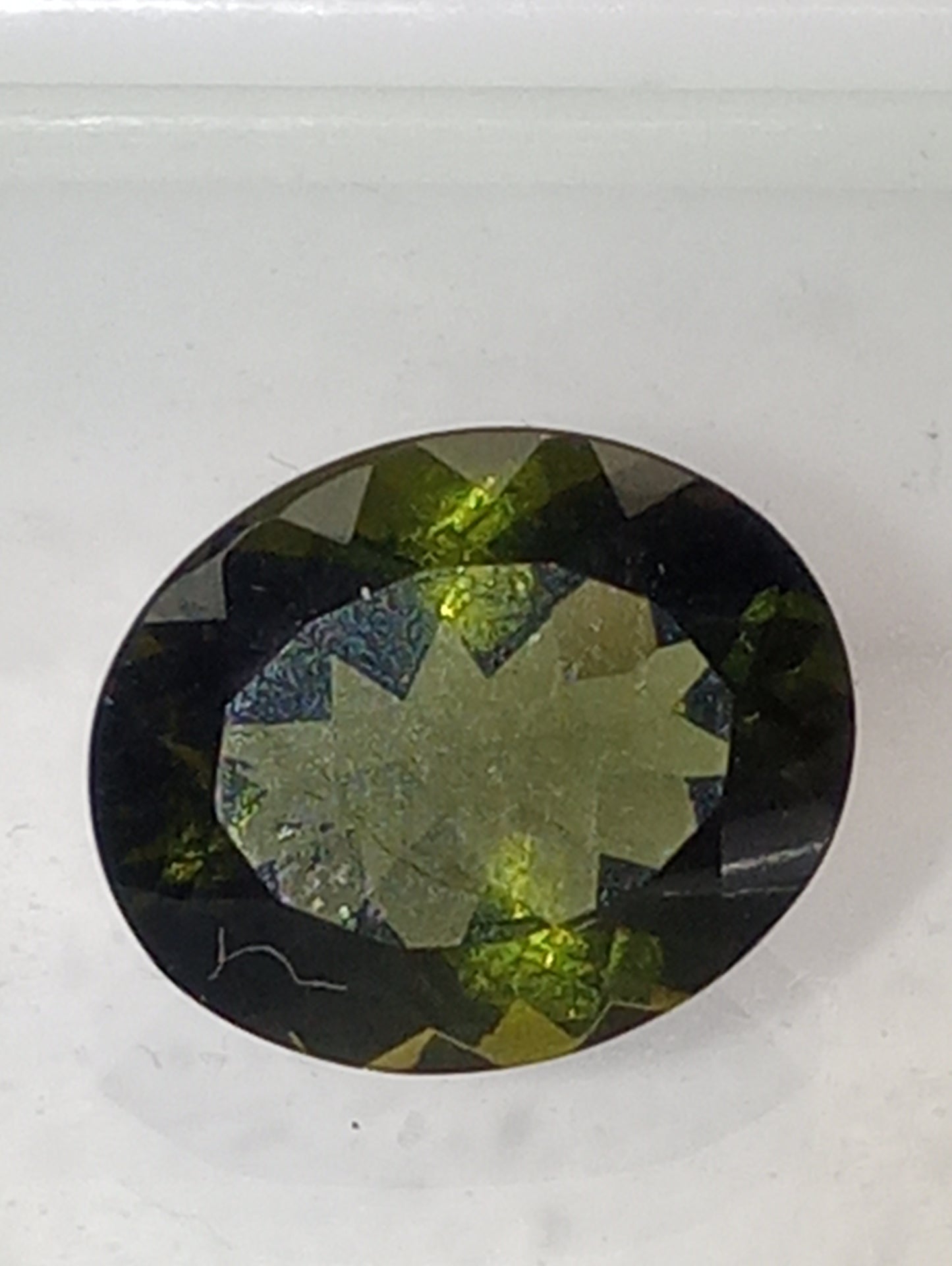 moldavite gemstone,11mmx9mm oval cut, 3.20ct