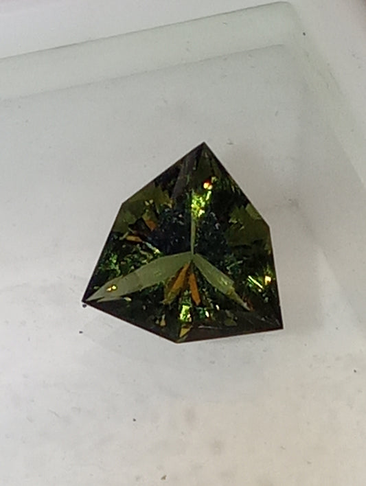 moldavite gemstone KADENZE(TM) COLLECTION, 8mmx8mm specialty trillion cut, 1.08ct