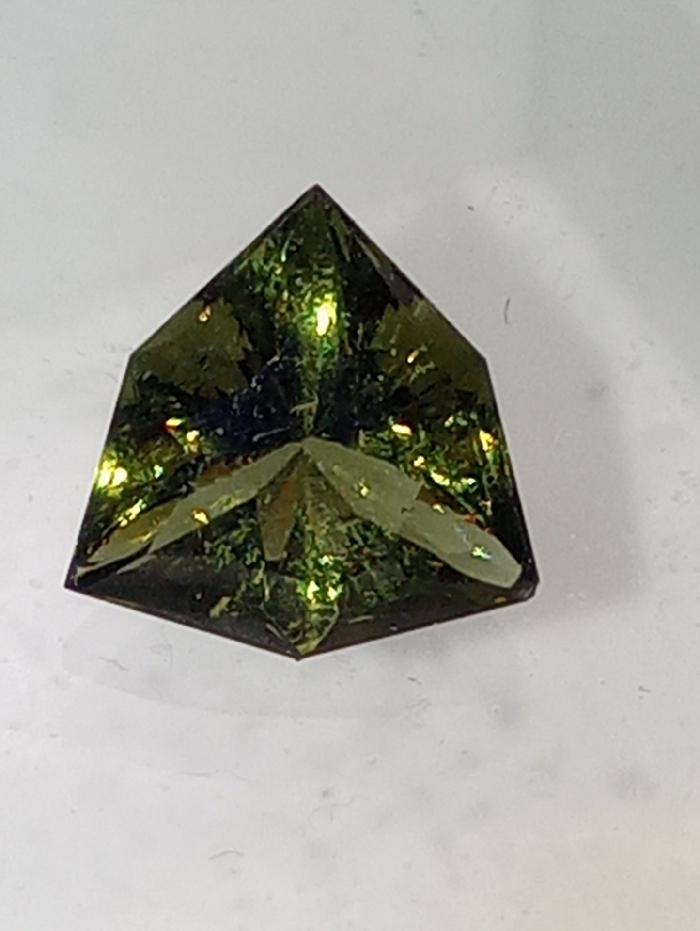 moldavite gemstone, KADENZE(TM) COLLECTION, 8mmx8mm specialty trillion cut