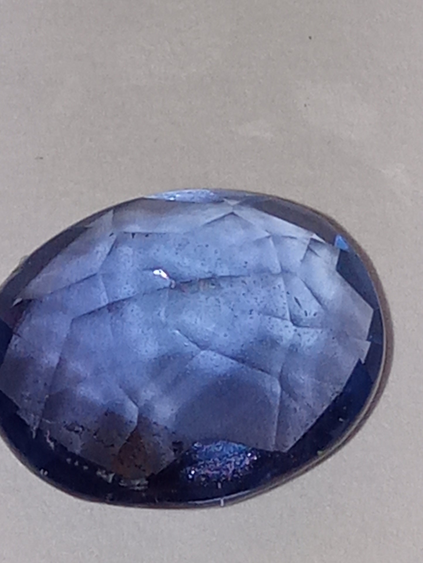 fluorite gemstone blue-purple color shift, 11mmx9mm oval cut, 4.21cts
