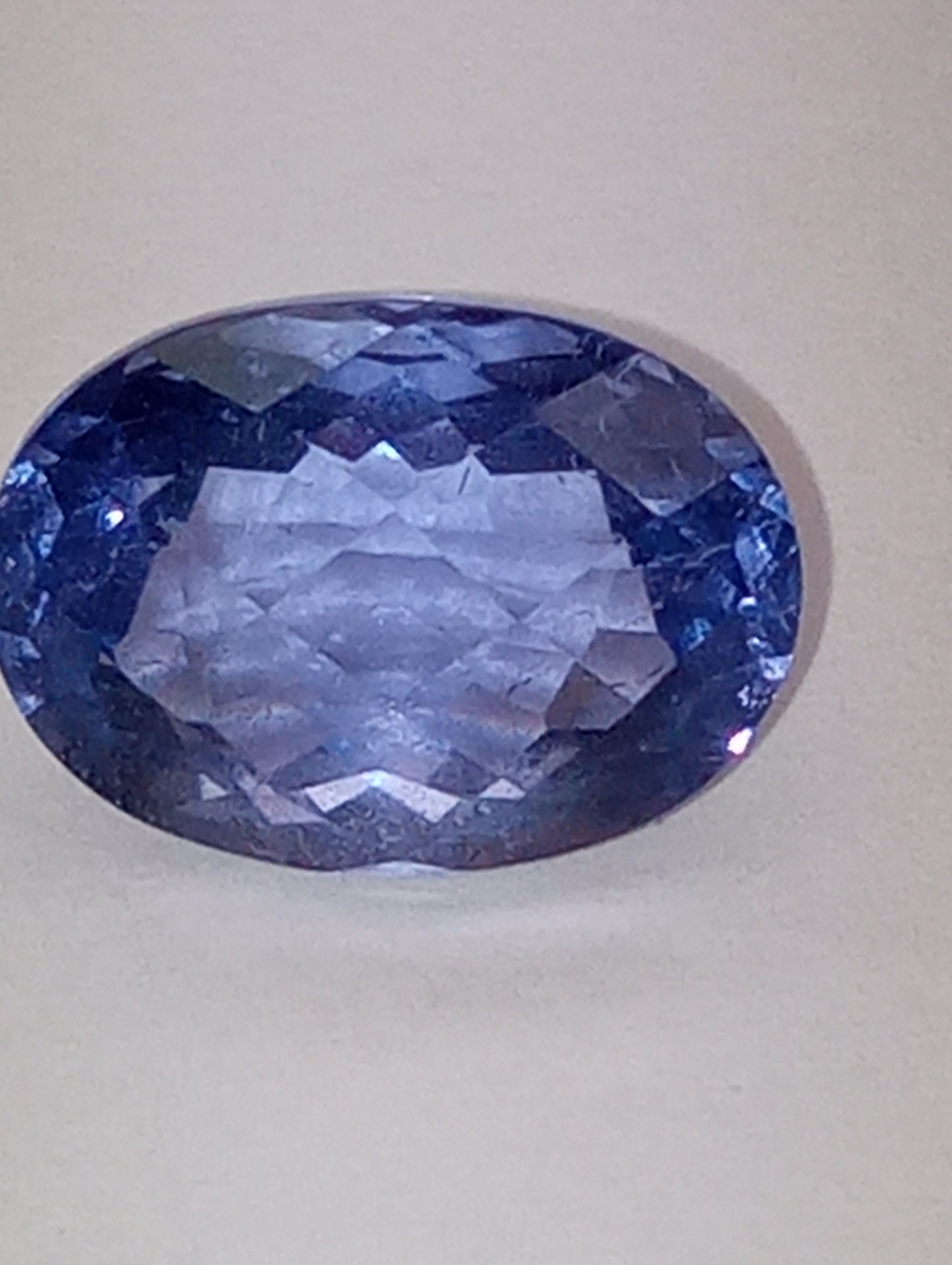 fluorite gemstone, color-shift blue-purple, 14mmx10mm oval cut, 8.82ct
