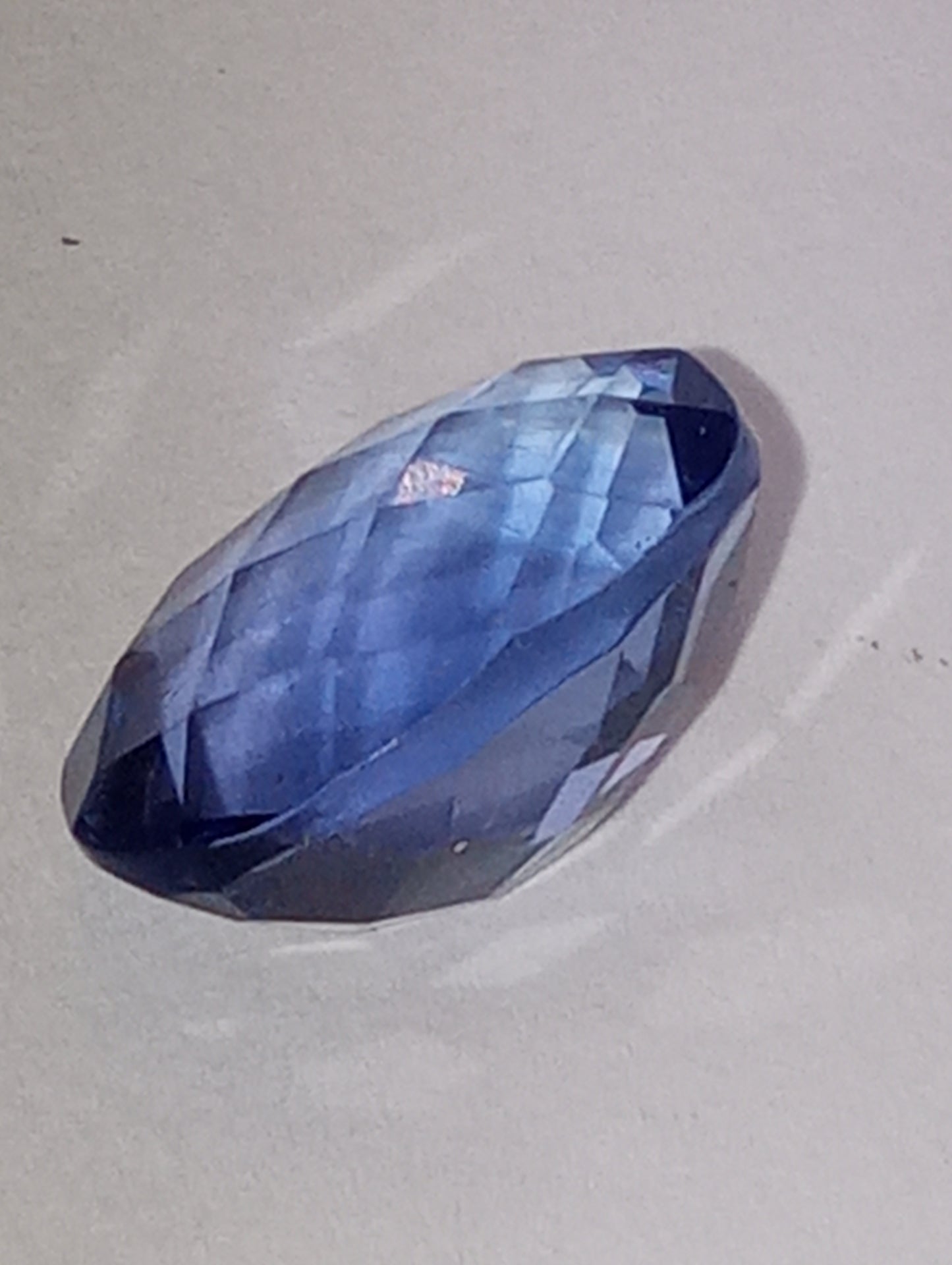 fluorite gemstone, color shift, blue-purple, 11mmx9mm oval cut, 4.08ct
