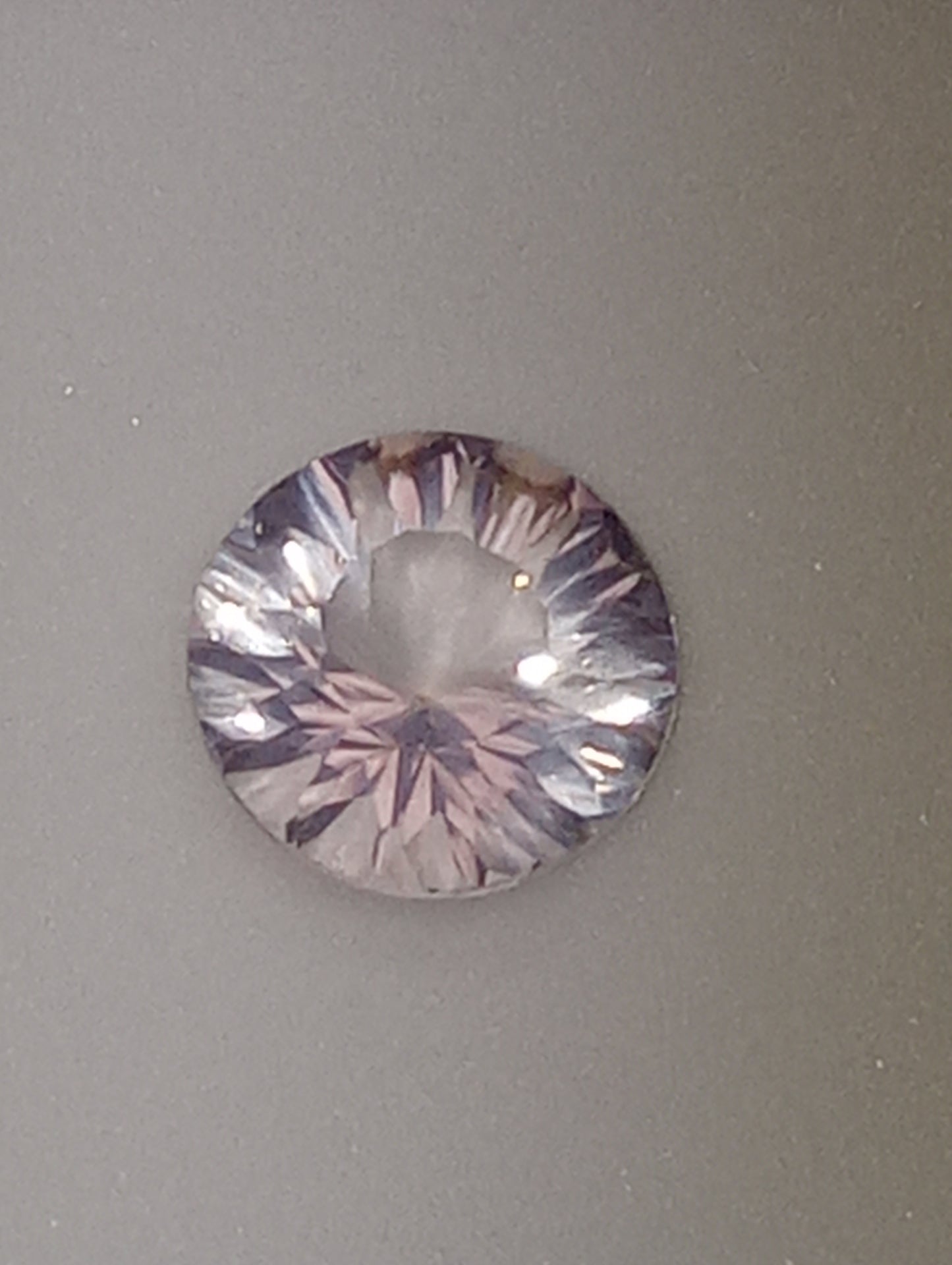 quartz gemstone rose, 10mm round quantum cut, 2.91ct