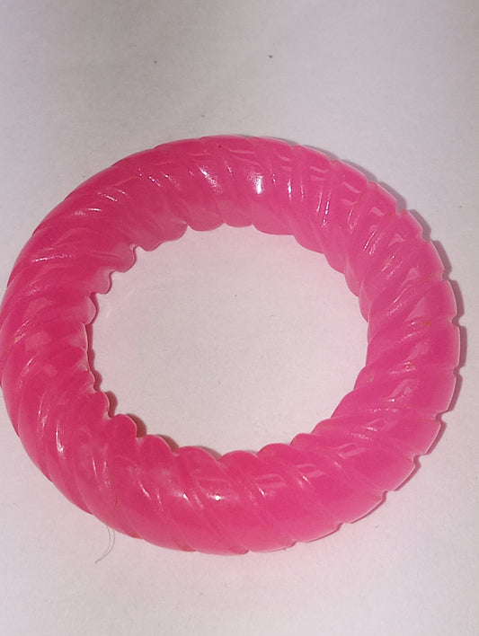 ring jade pink, carved twisted rope band, 29tcw, size 5