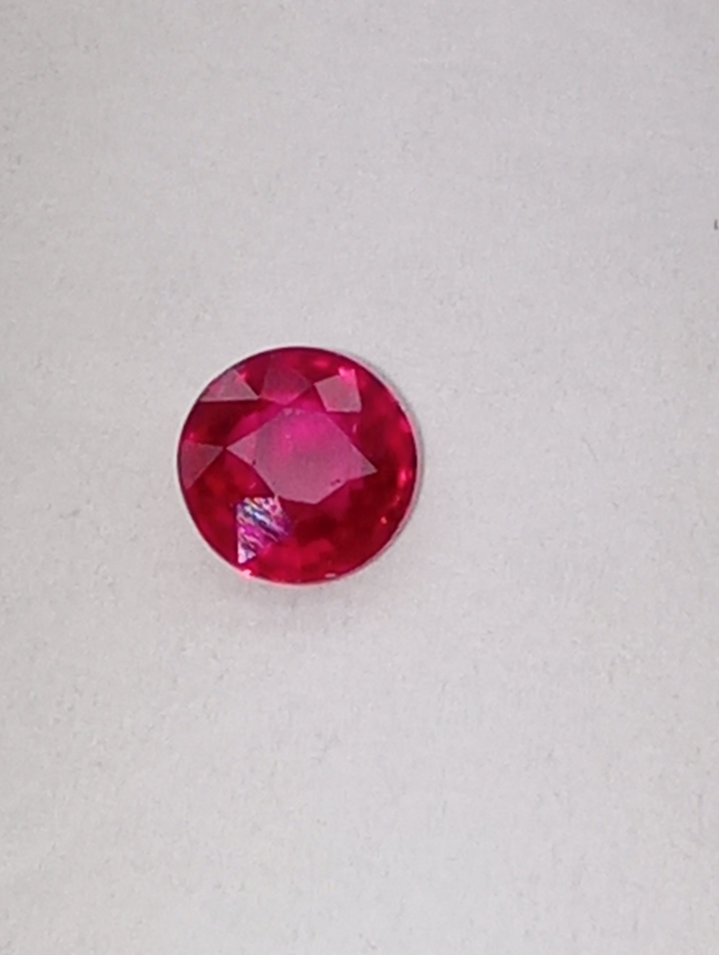ruby gemstone Madagascar, AAAA, 4.4mm round cut, .36ct