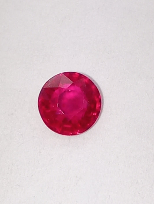ruby gemstone Madagascar, AAAA, 4.4mm round cut, .36ct