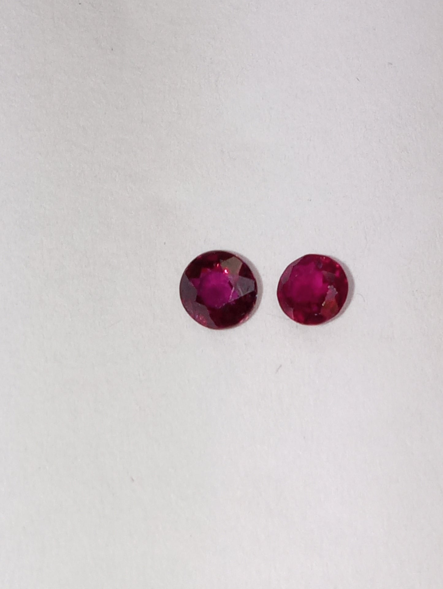 ruby gemstones, 3mm round cuts, 2 stones, .41ctw