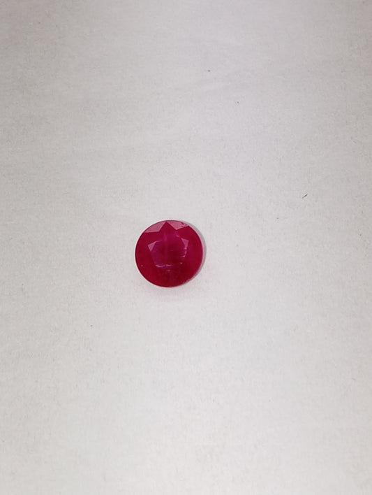 ruby gemstone Burma, 4.25mm round cut, .37ct