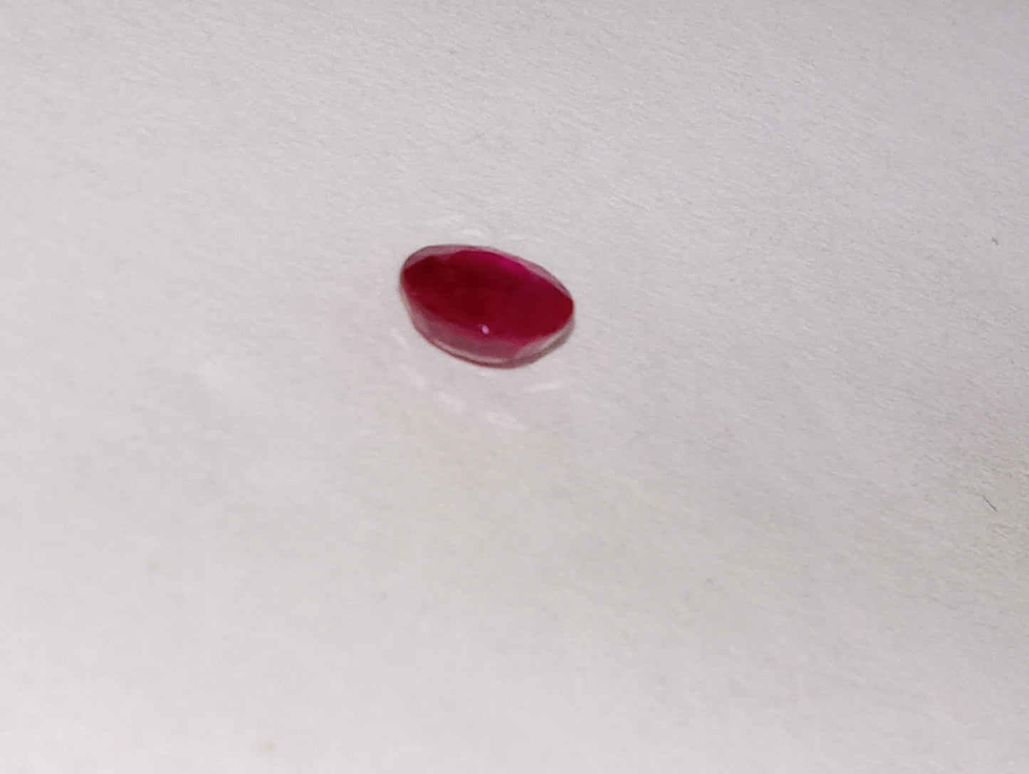 ruby gemstone Burma, 4.25mm round cut, .37ct