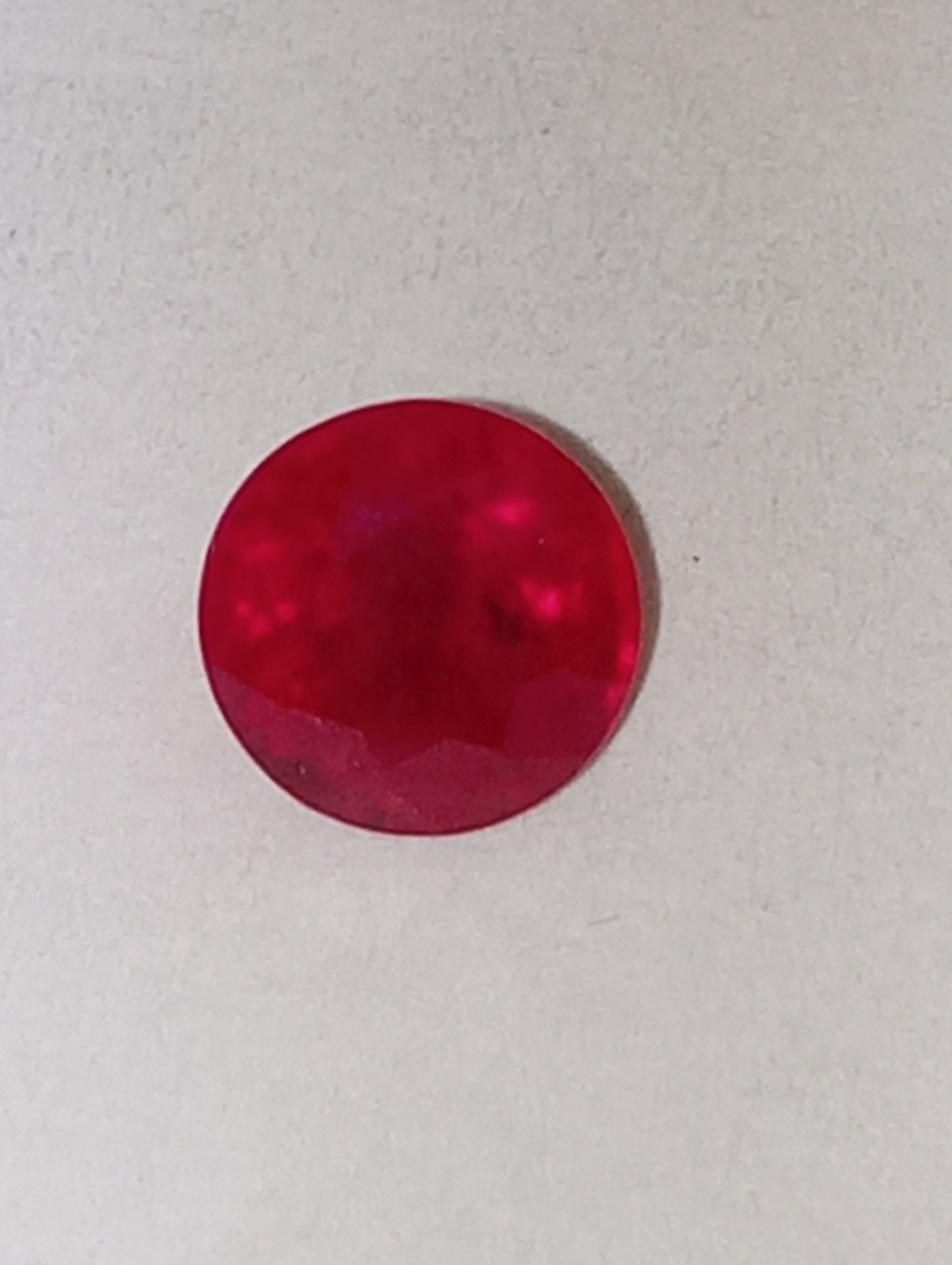ruby gemstone Burma, 5.75mm round cut, .98ct