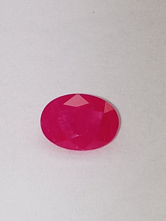 ruby gemstone Serengetti, 7mmx5mm oval cut, 1.07ct