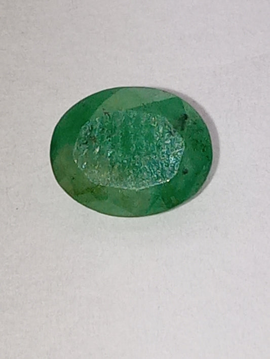 emerald gemstone, 7mmx5mm oval cut,.97ct
